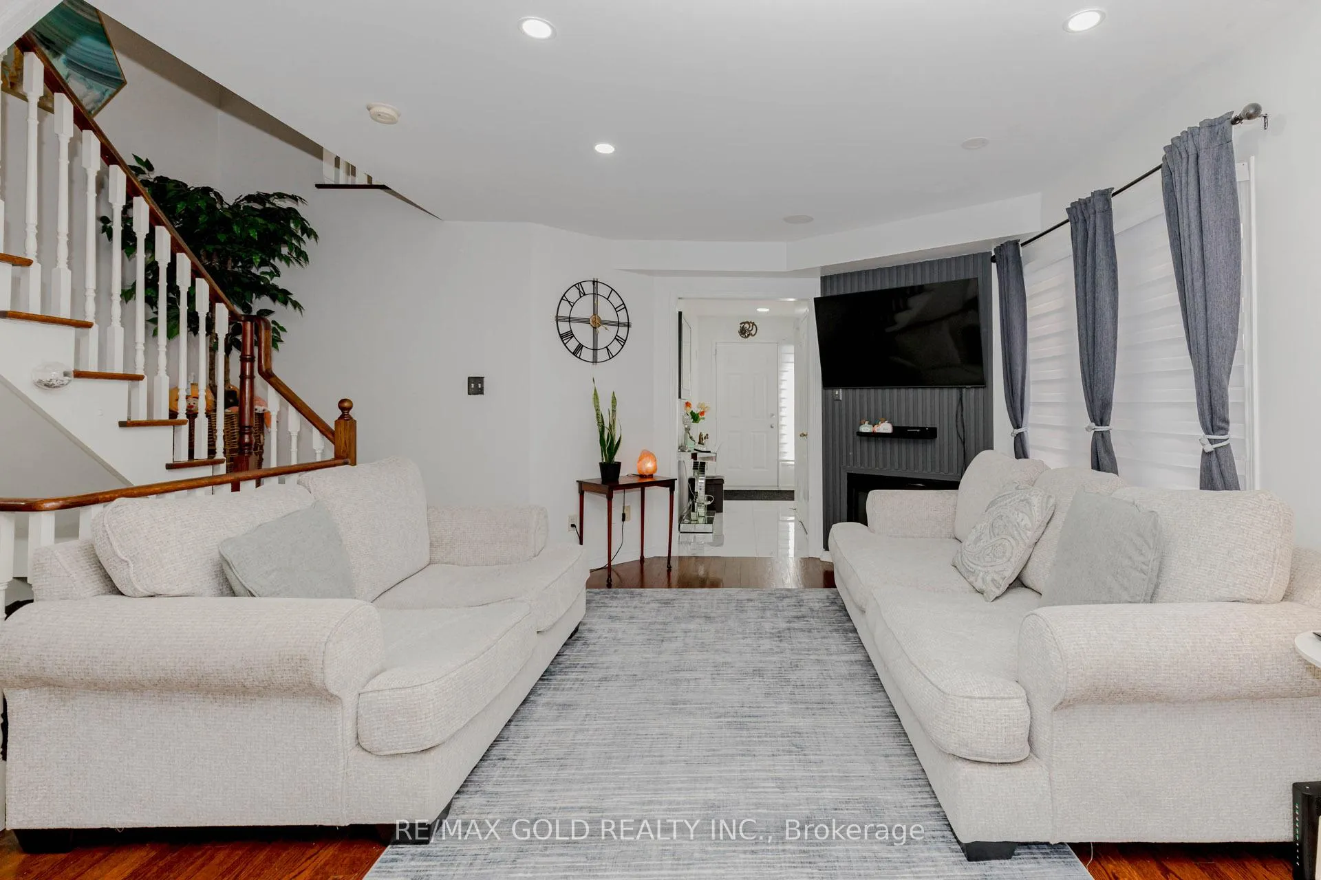 Photo 15 of 1156 Westview Terrace, Oakville, West Oak Trails — HOMEH