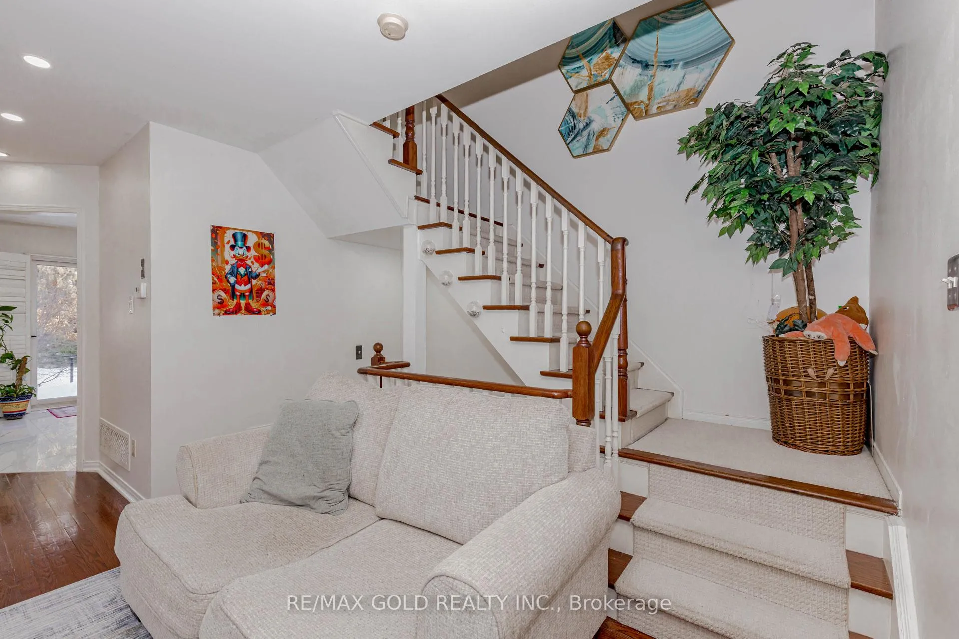 Photo 23 of 1156 Westview Terrace, Oakville, West Oak Trails — HOMEH