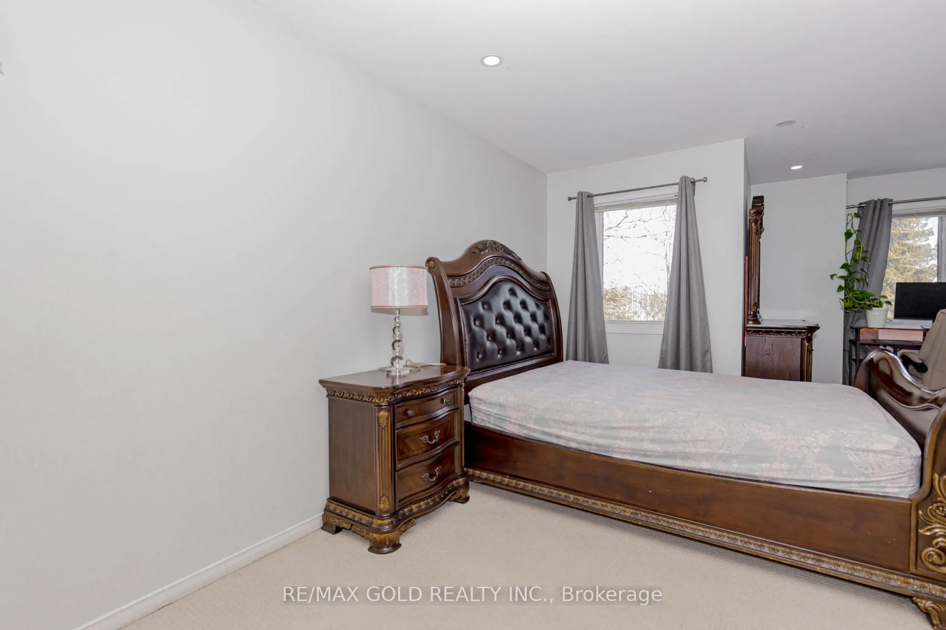 Photo 25 of 1156 Westview Terrace, Oakville, West Oak Trails — HOMEH