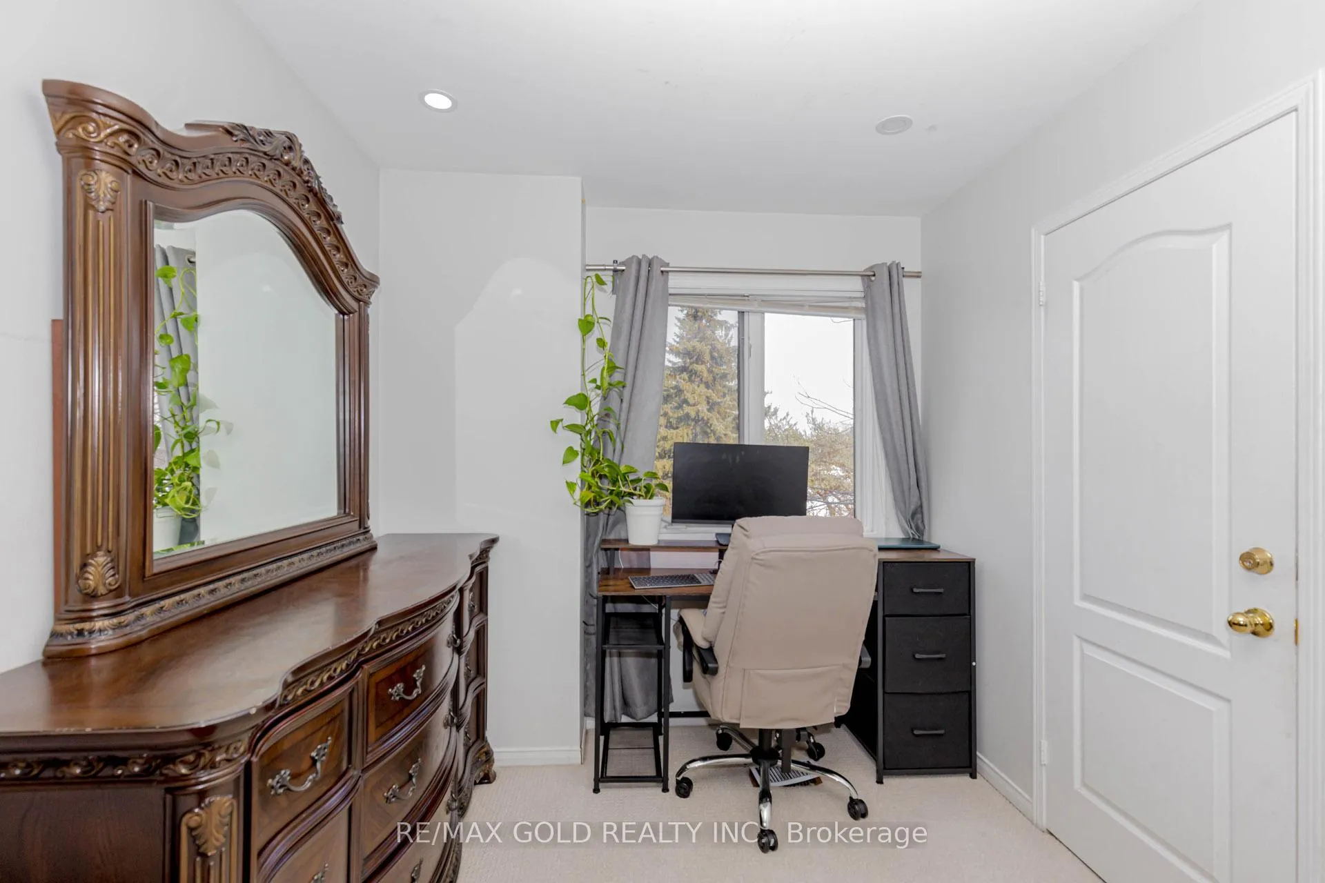 Photo 28 of 1156 Westview Terrace, Oakville, West Oak Trails — HOMEH