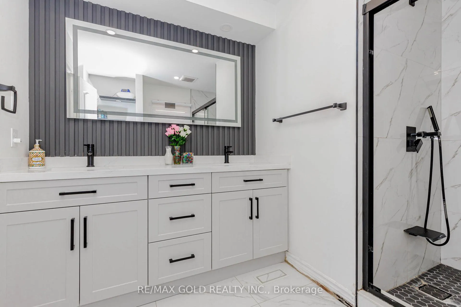 Photo 30 of 1156 Westview Terrace, Oakville, West Oak Trails — HOMEH