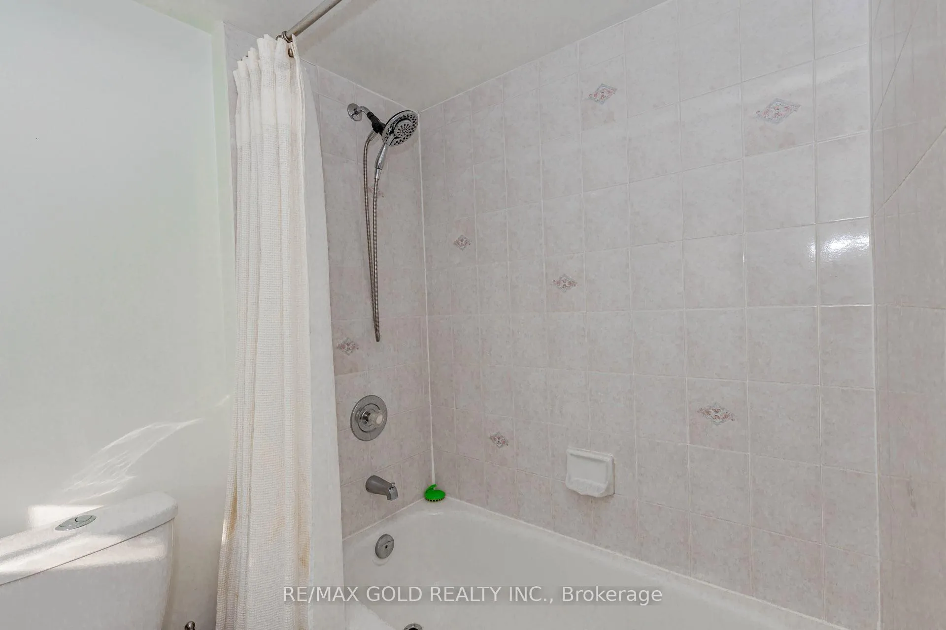 Photo 38 of 1156 Westview Terrace, Oakville, West Oak Trails — HOMEH