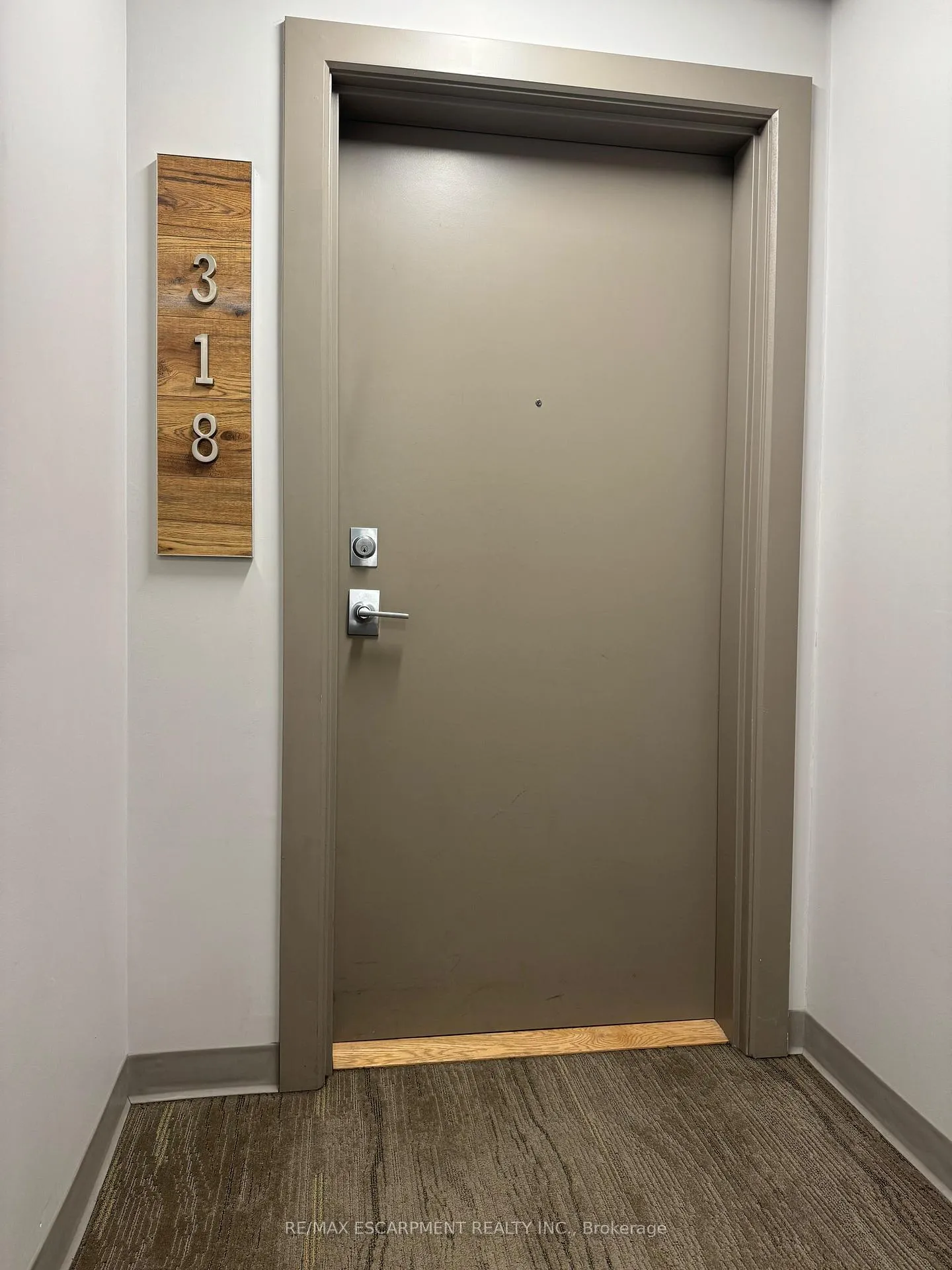 Photo 2 of Unit 318, 40 Esplanade Lane, Grimsby, Grimsby Beach — HOMEH