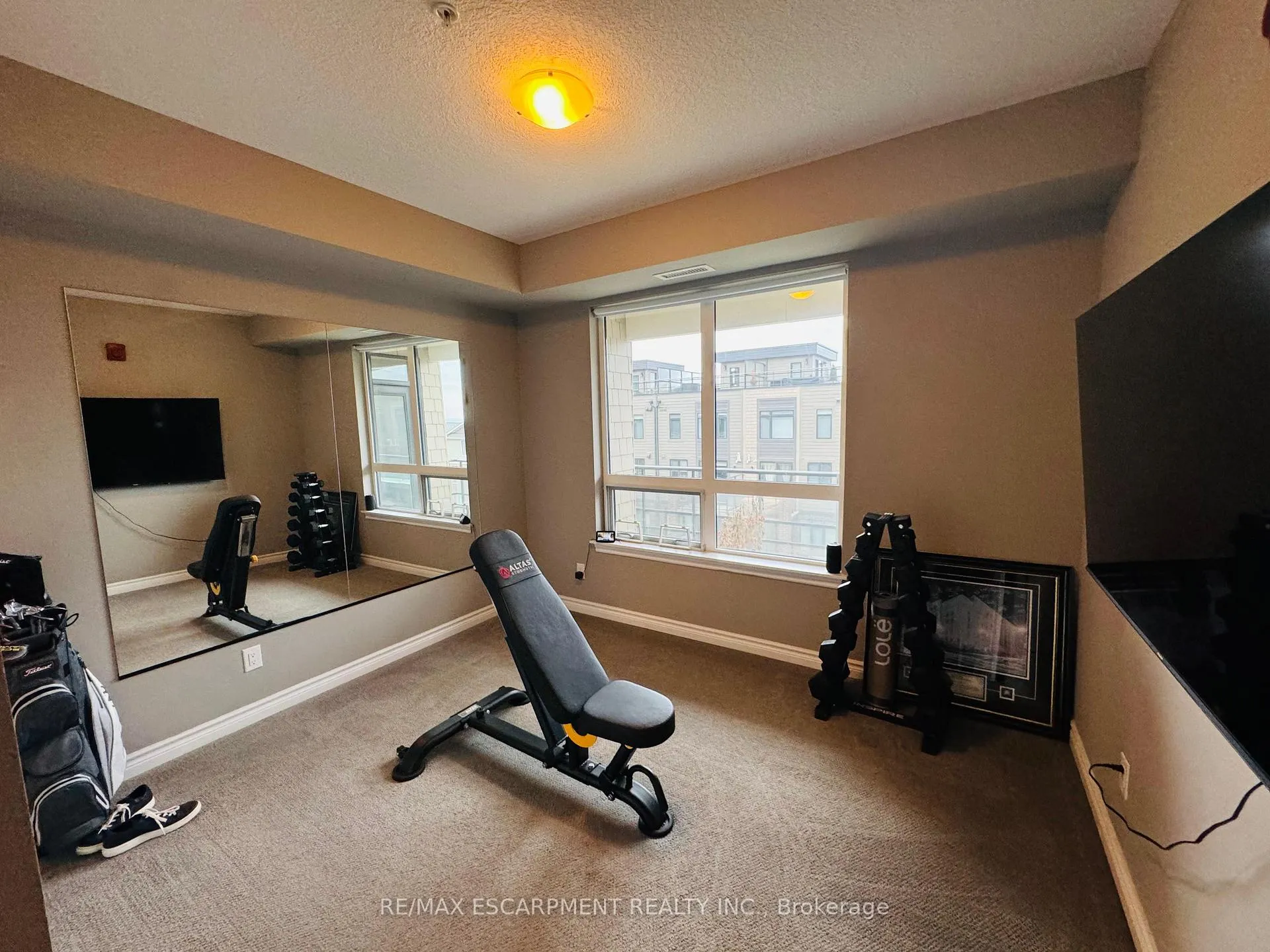 Photo 13 of Unit 318, 40 Esplanade Lane, Grimsby, Grimsby Beach — HOMEH