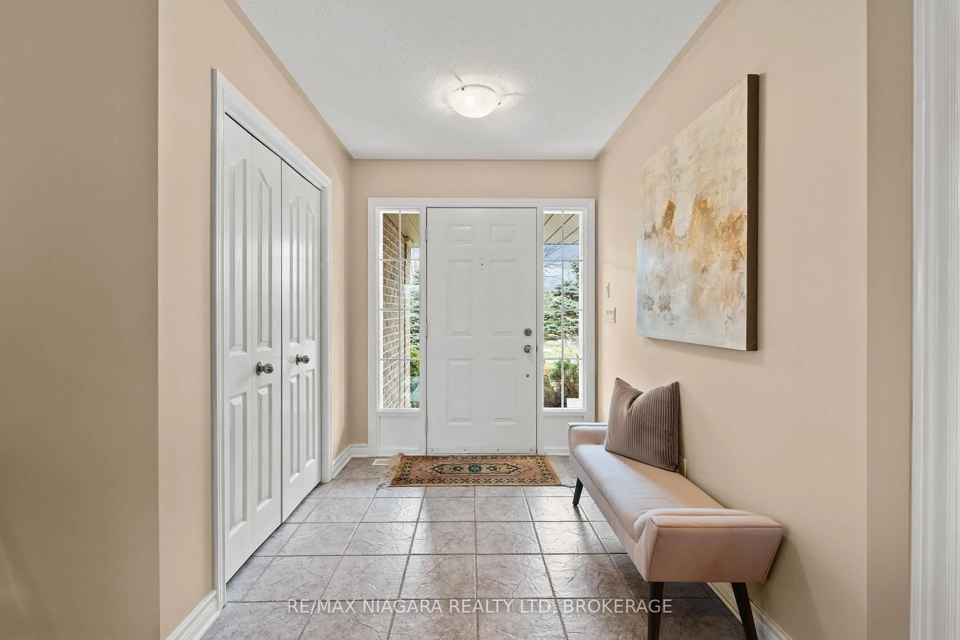 Photo 6 of 111 Pearson Road, Welland, Cooks Mills — HOMEH
