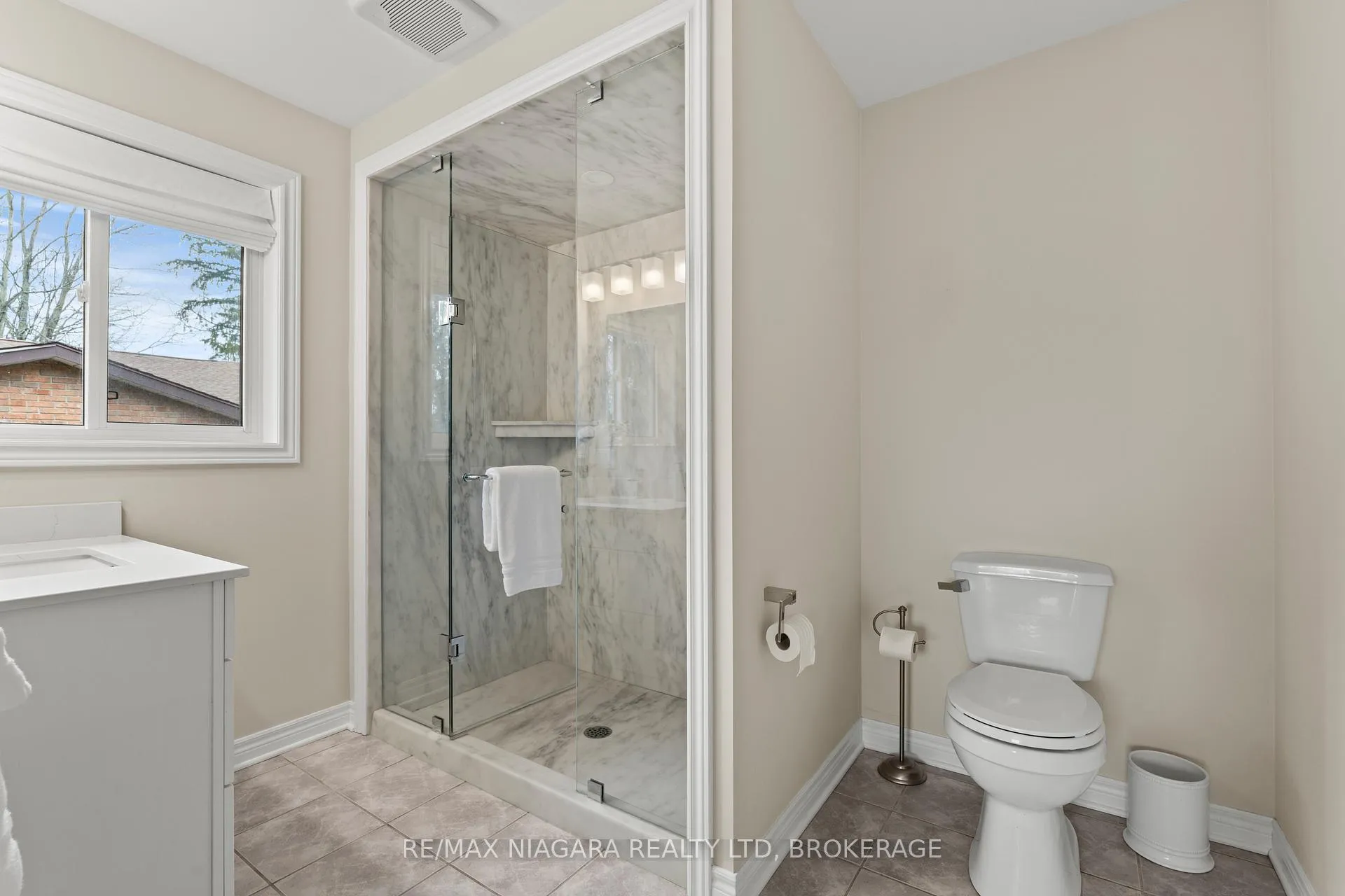 Photo 18 of 111 Pearson Road, Welland, Cooks Mills — HOMEH
