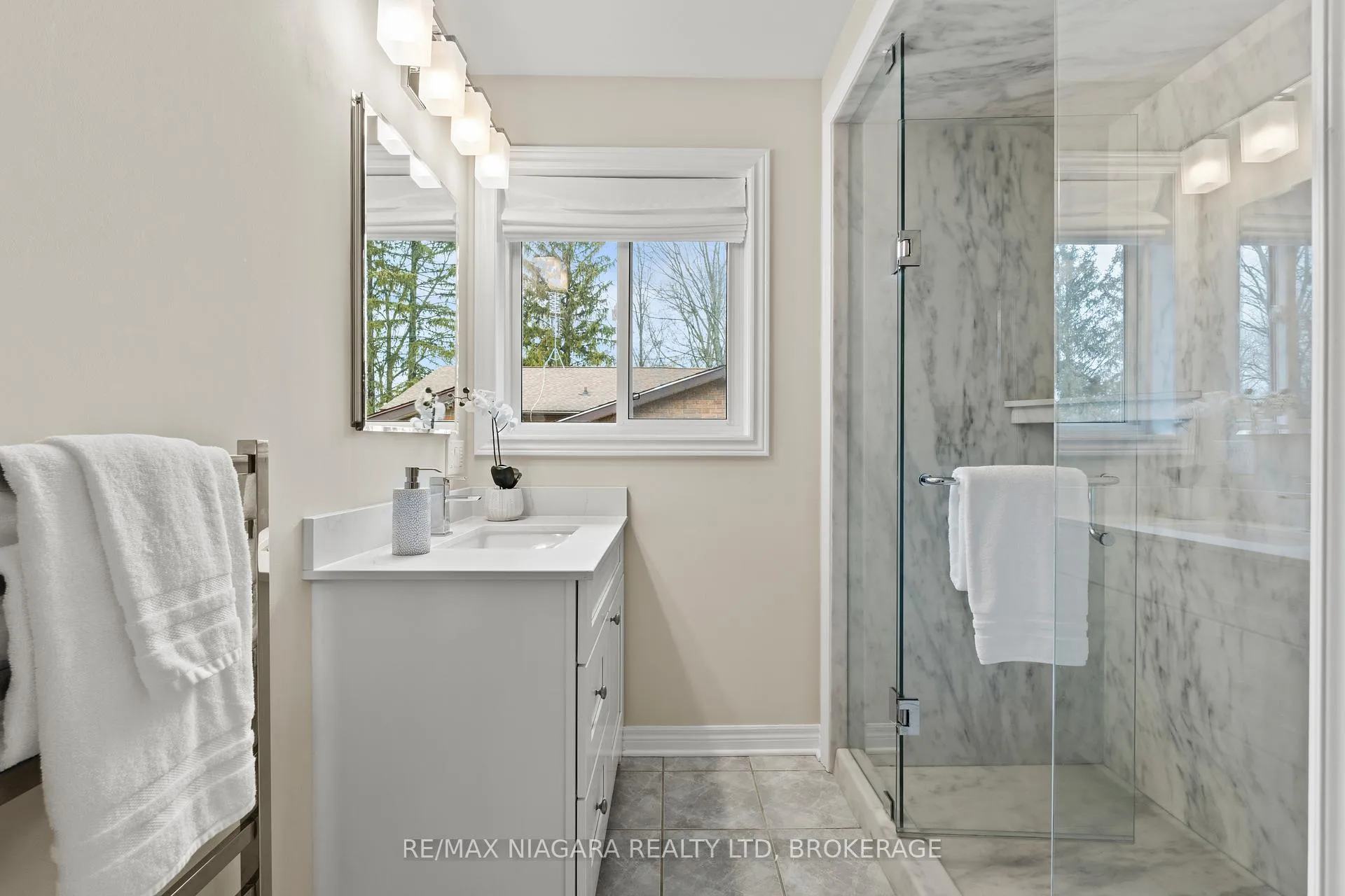 Photo 19 of 111 Pearson Road, Welland, Cooks Mills — HOMEH