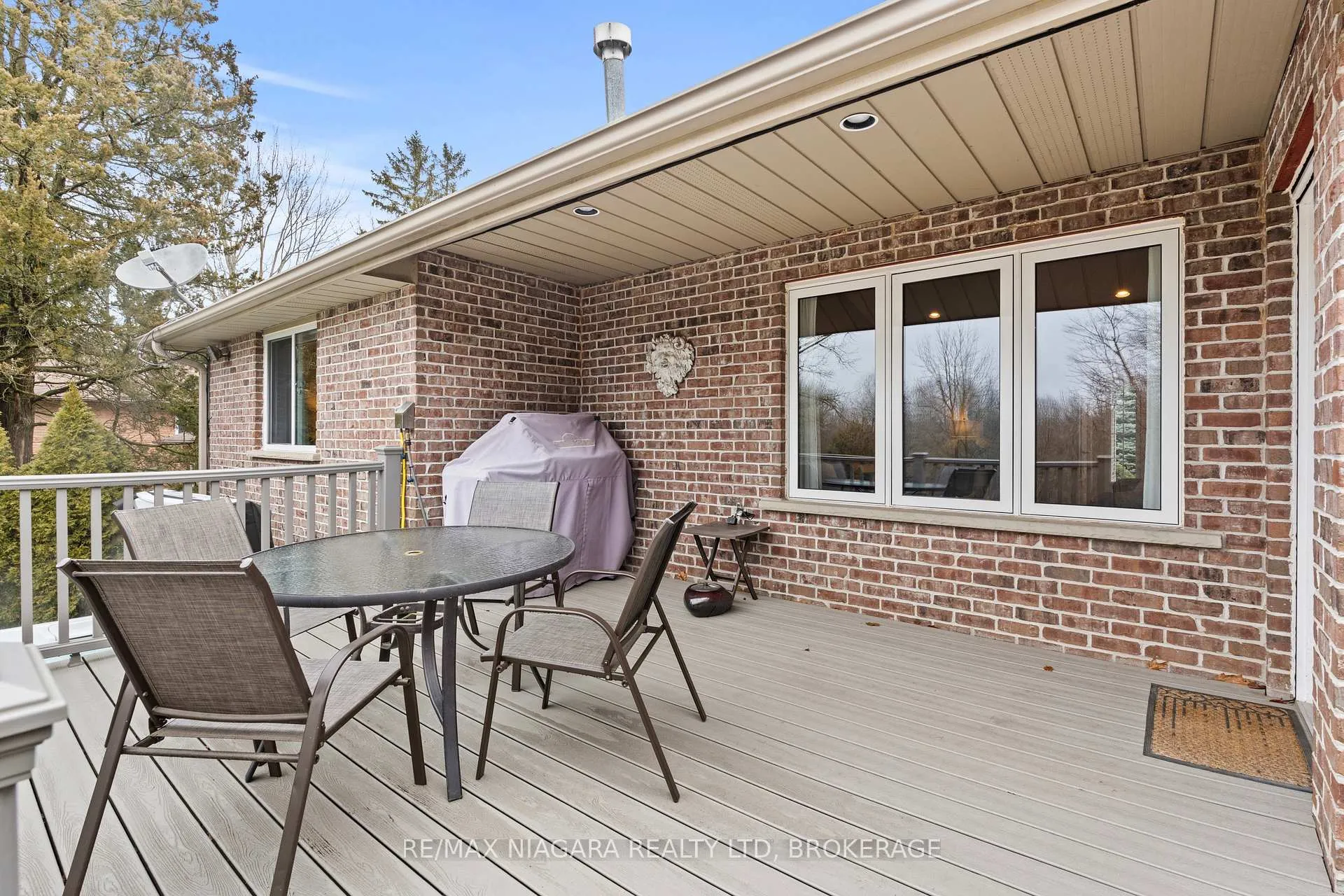 Photo 38 of 111 Pearson Road, Welland, Cooks Mills — HOMEH