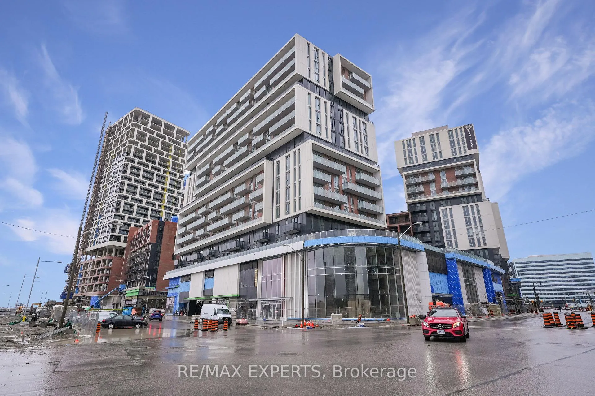 Photo 2 of Unit B710, 292 Verdale Crossing, Markham, Unionville — HOMEH