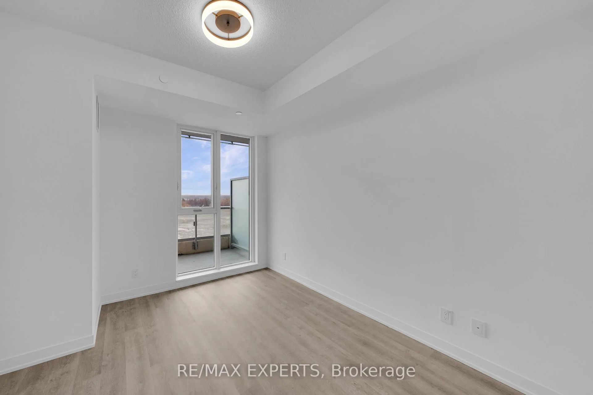 Photo 23 of Unit B710, 292 Verdale Crossing, Markham, Unionville — HOMEH