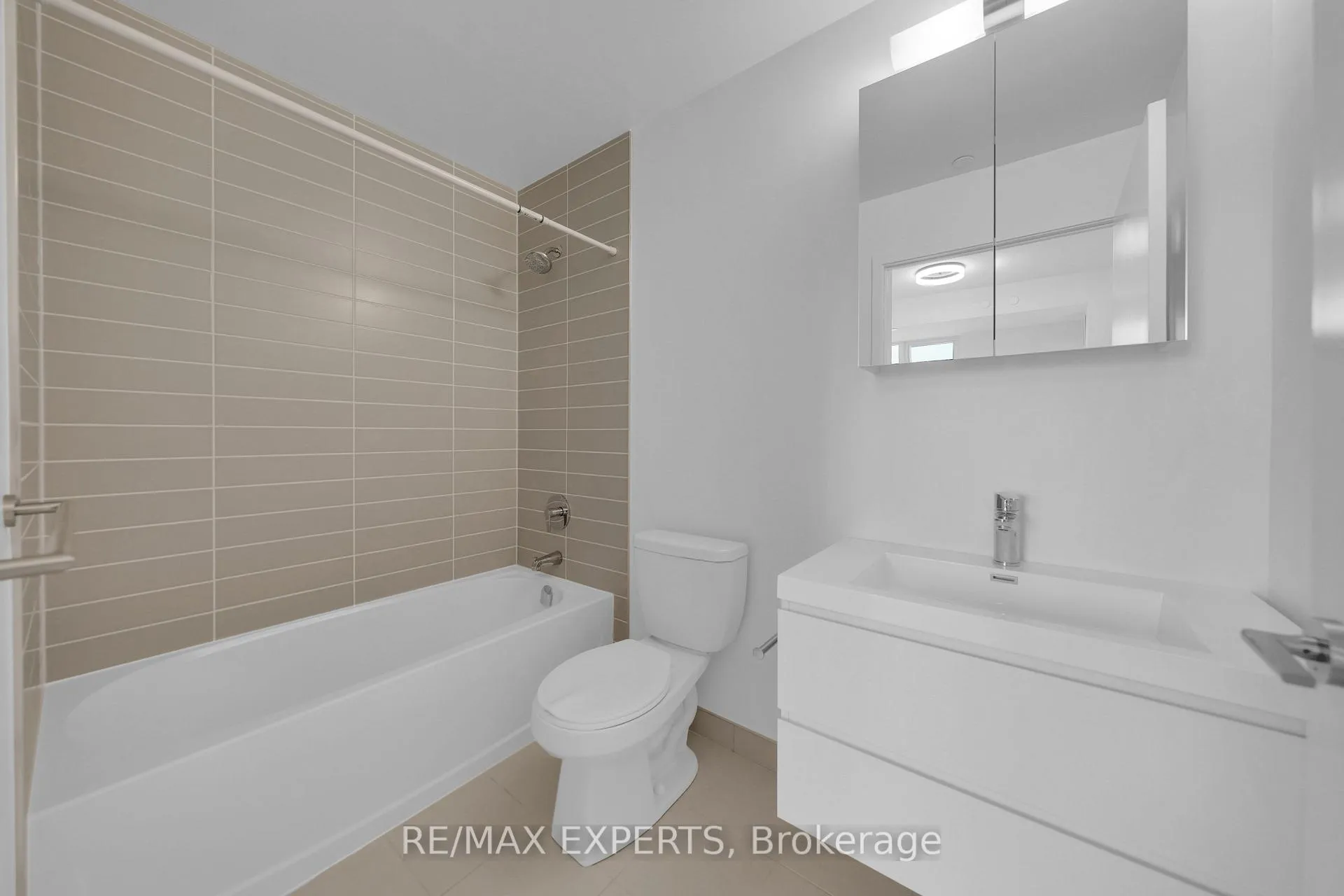 Photo 26 of Unit B710, 292 Verdale Crossing, Markham, Unionville — HOMEH