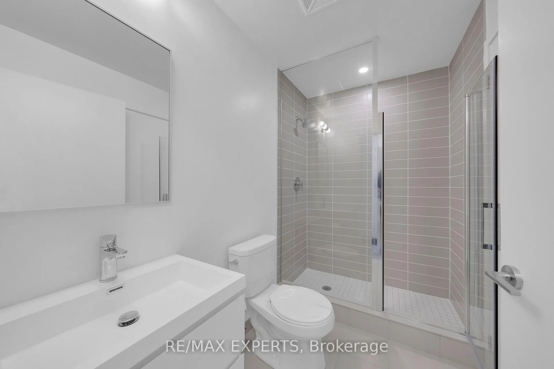 Photo 30 of Unit B710, 292 Verdale Crossing, Markham, Unionville — HOMEH