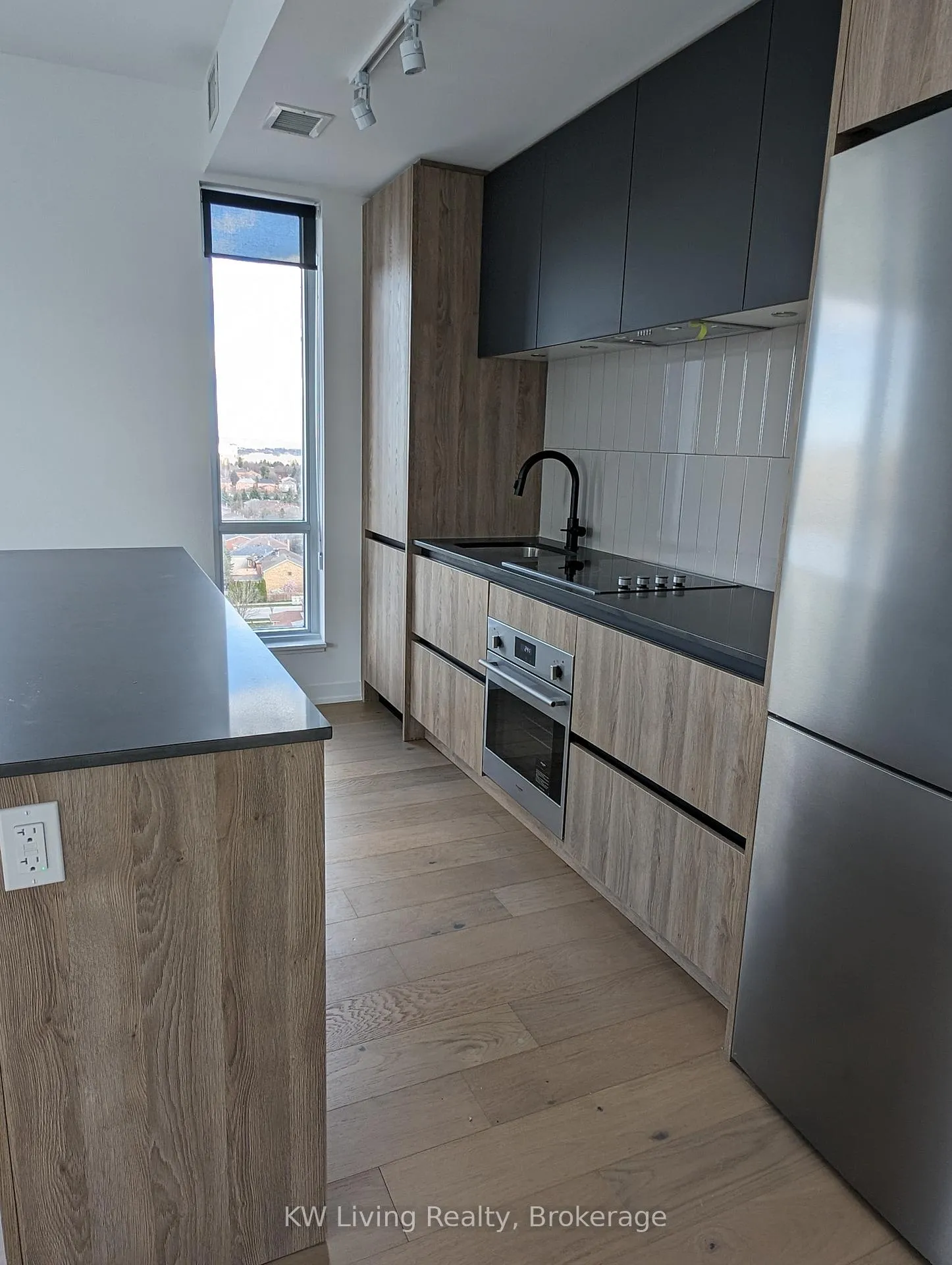 Photo 13 of Unit 1215, 7950 Bathurst Street, Vaughan, Beverley Glen — HOMEH