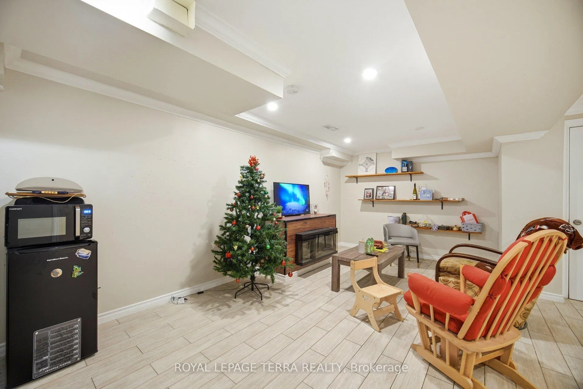 Photo 38 of 44 Carruthers Crescent, Barrie, Grove East — HOMEH