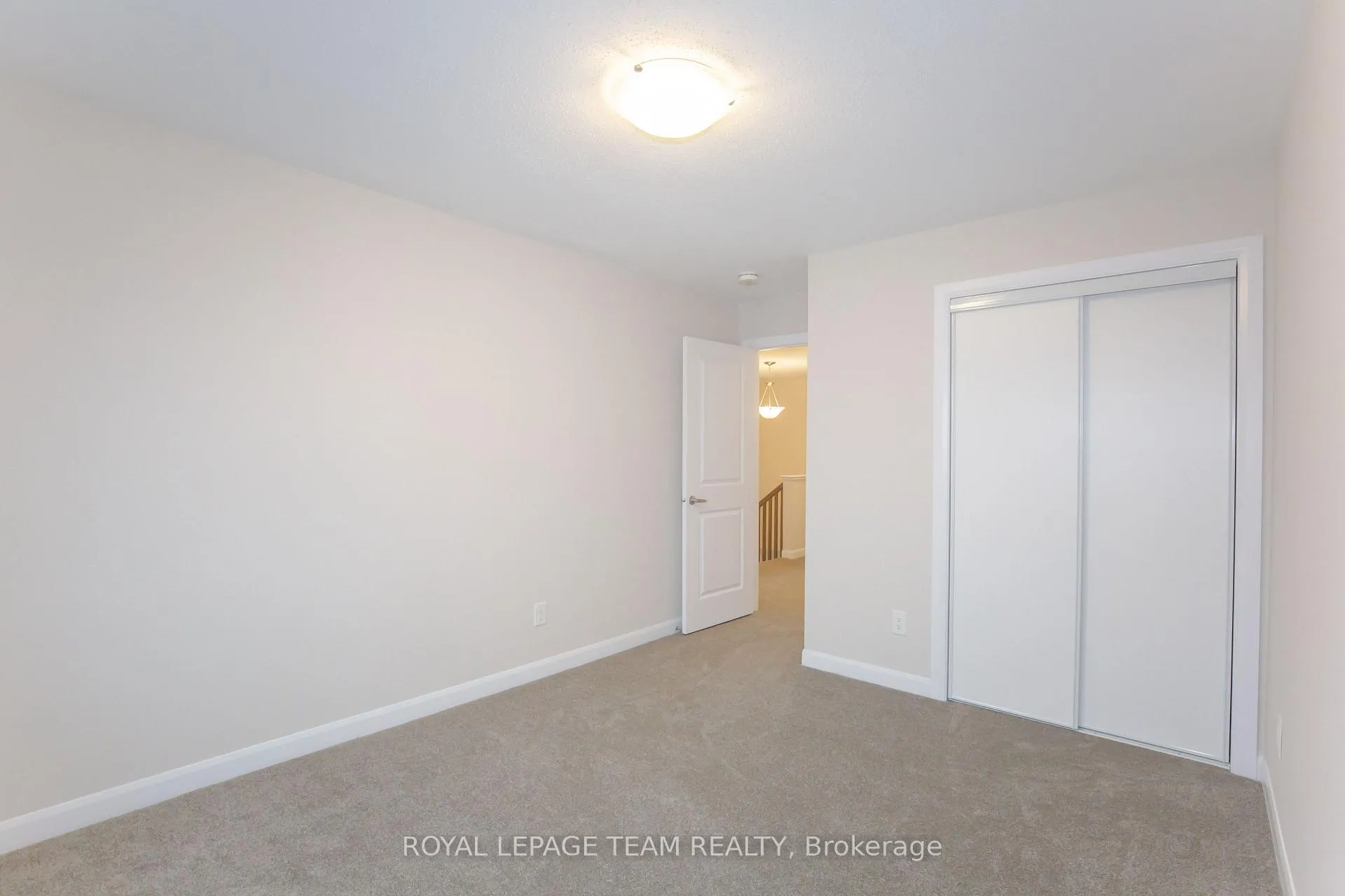 Photo 27 of 219 Invention Boulevard, Ottawa, Kanata - Morgan's Grant/South March — HOMEH