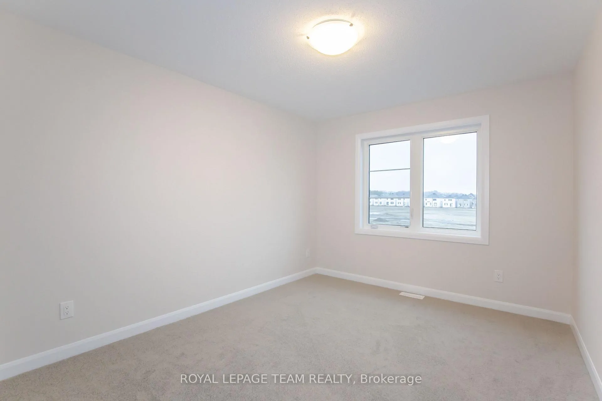 Photo 28 of 219 Invention Boulevard, Ottawa, Kanata - Morgan's Grant/South March — HOMEH