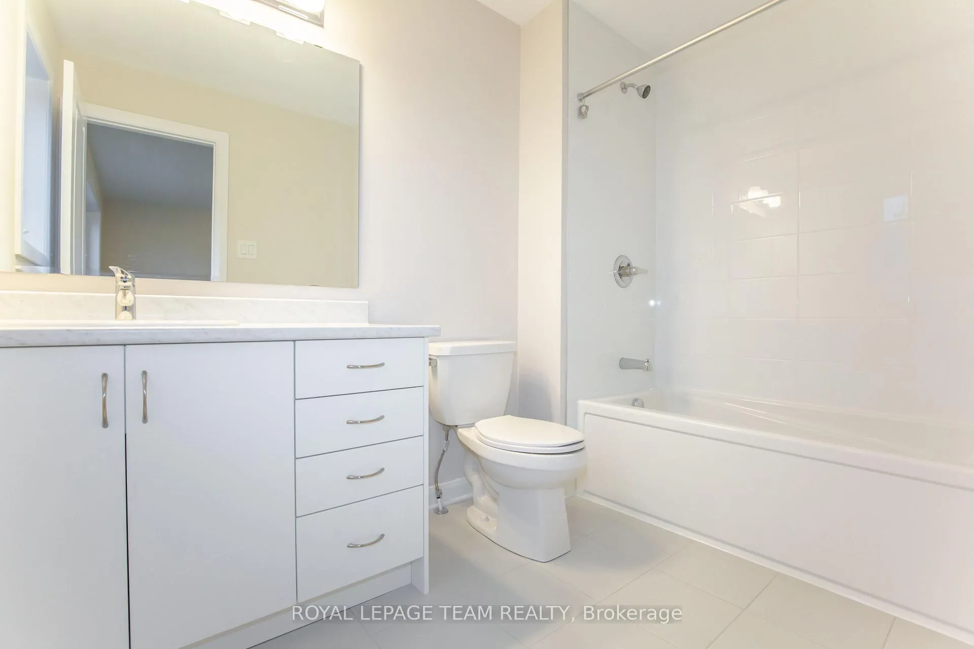 Photo 30 of 219 Invention Boulevard, Ottawa, Kanata - Morgan's Grant/South March — HOMEH