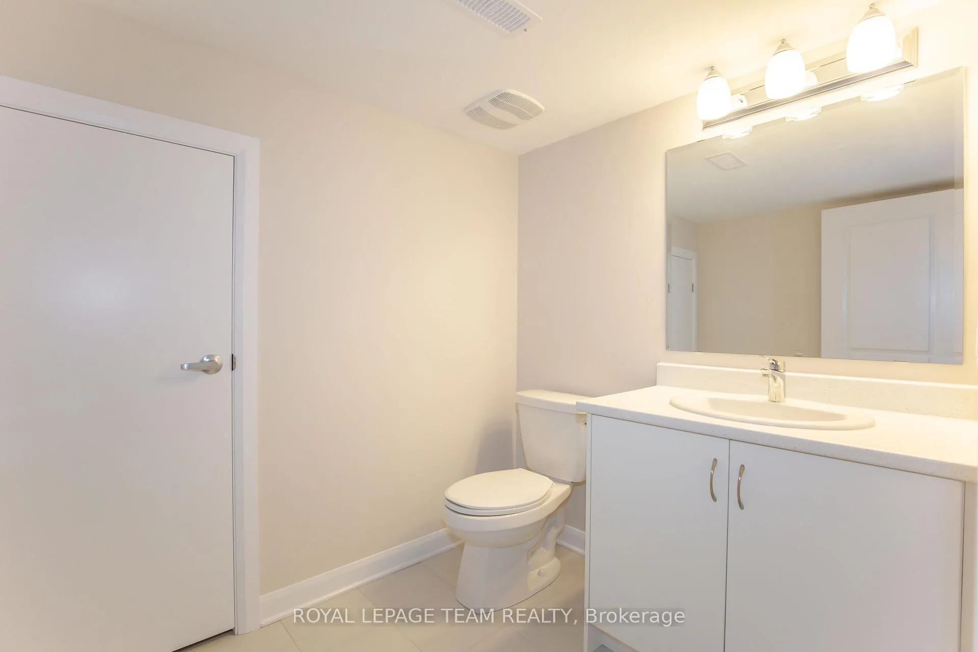 Photo 31 of 219 Invention Boulevard, Ottawa, Kanata - Morgan's Grant/South March — HOMEH