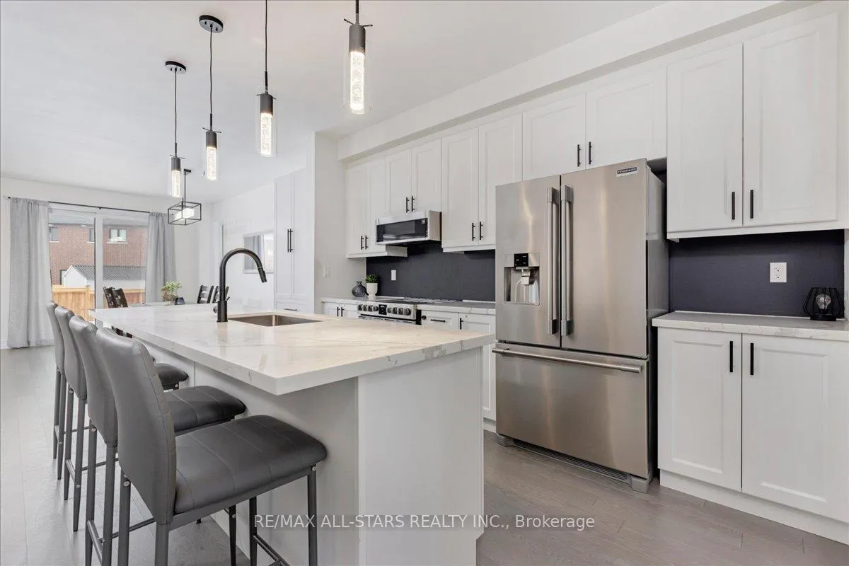 Photo 7 of 2105 Wilson Street, Innisfil, Alcona — HOMEH