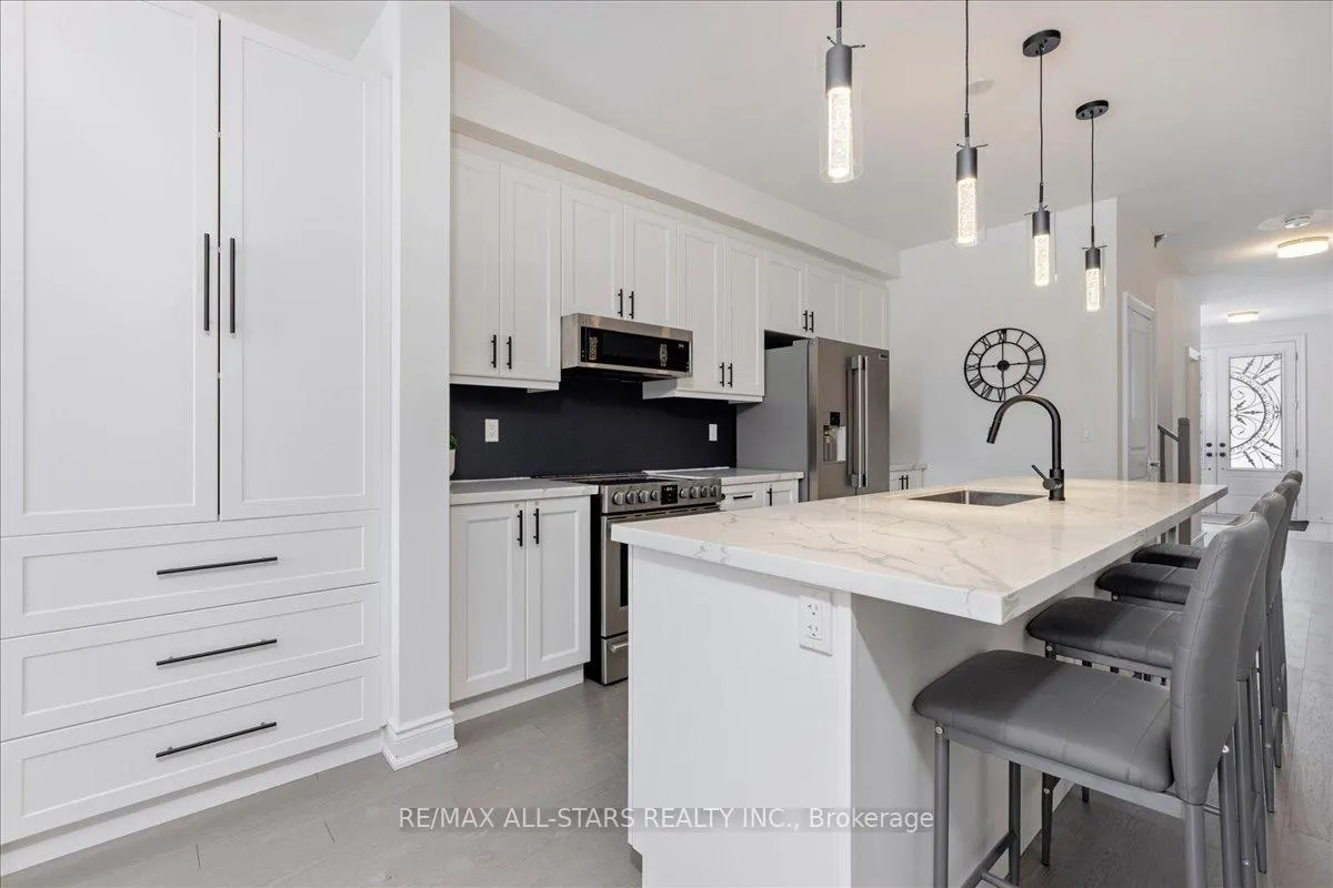 Photo 8 of 2105 Wilson Street, Innisfil, Alcona — HOMEH