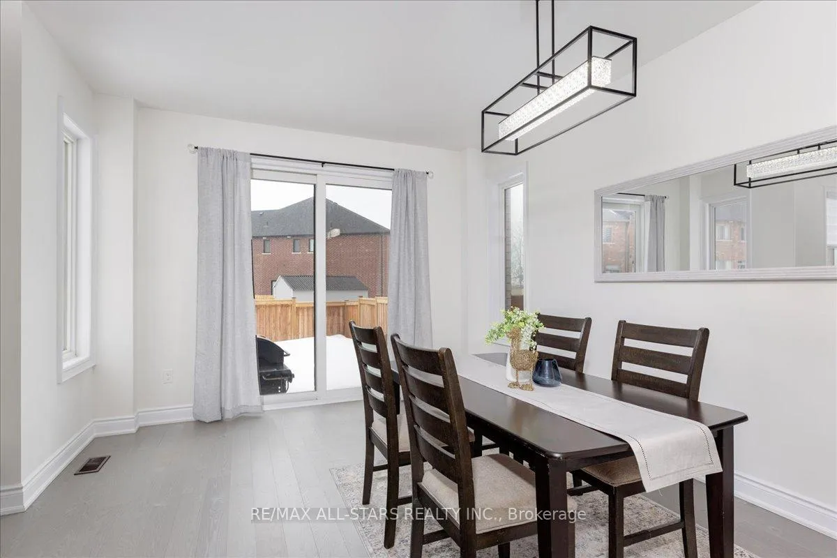 Photo 24 of 2105 Wilson Street, Innisfil, Alcona — HOMEH