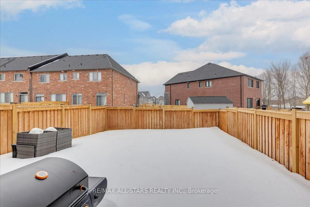 Photo 30 of 2105 Wilson Street, Innisfil, Alcona — HOMEH