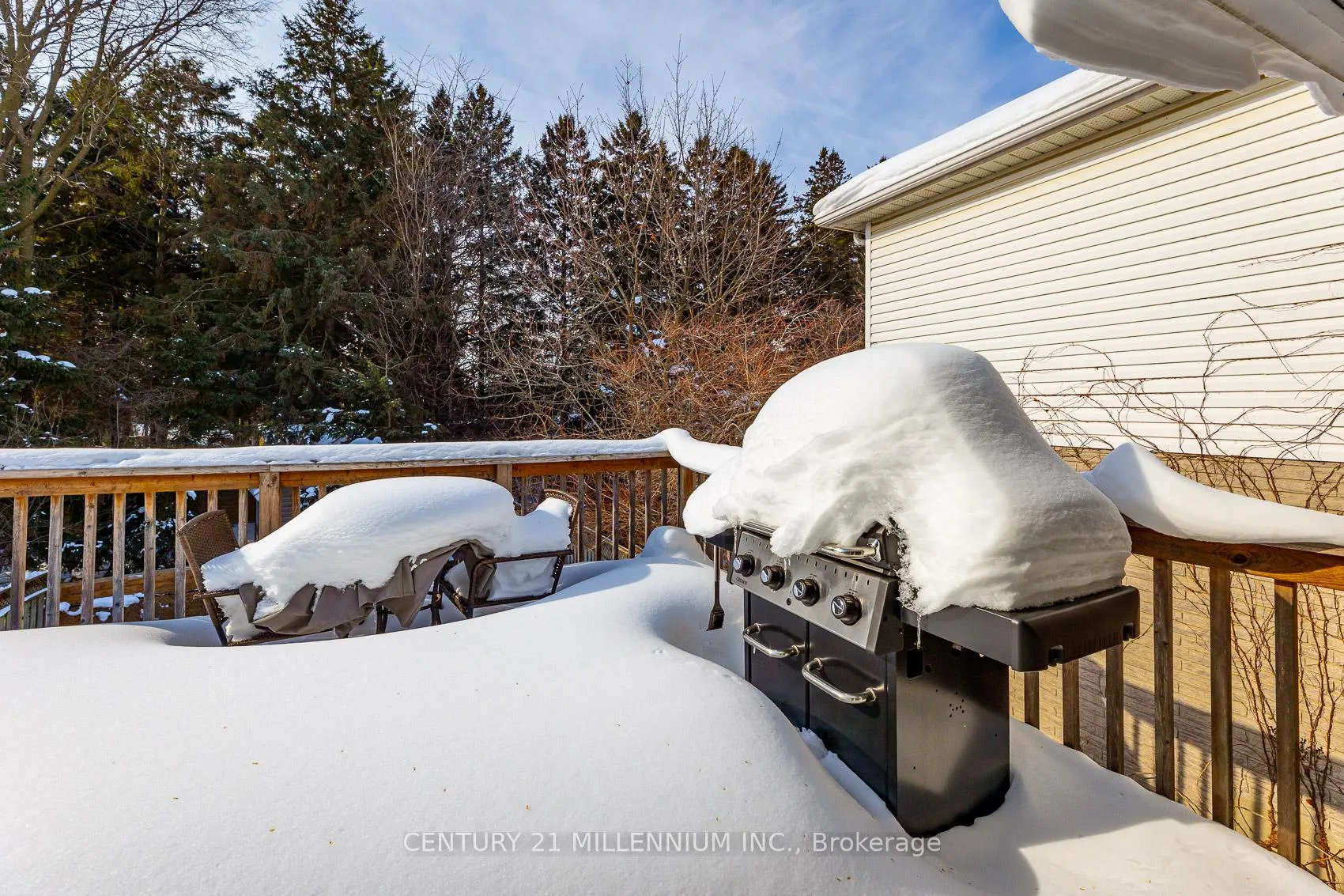 Photo 20 of 82 Orchid Crescent, Kitchener — HOMEH