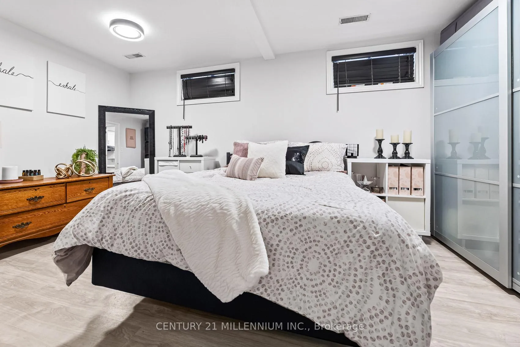Photo 29 of 82 Orchid Crescent, Kitchener — HOMEH