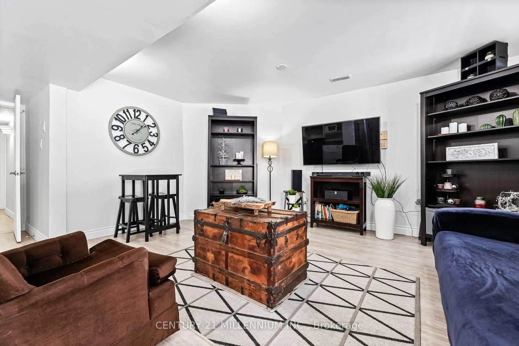 Photo 34 of 82 Orchid Crescent, Kitchener — HOMEH