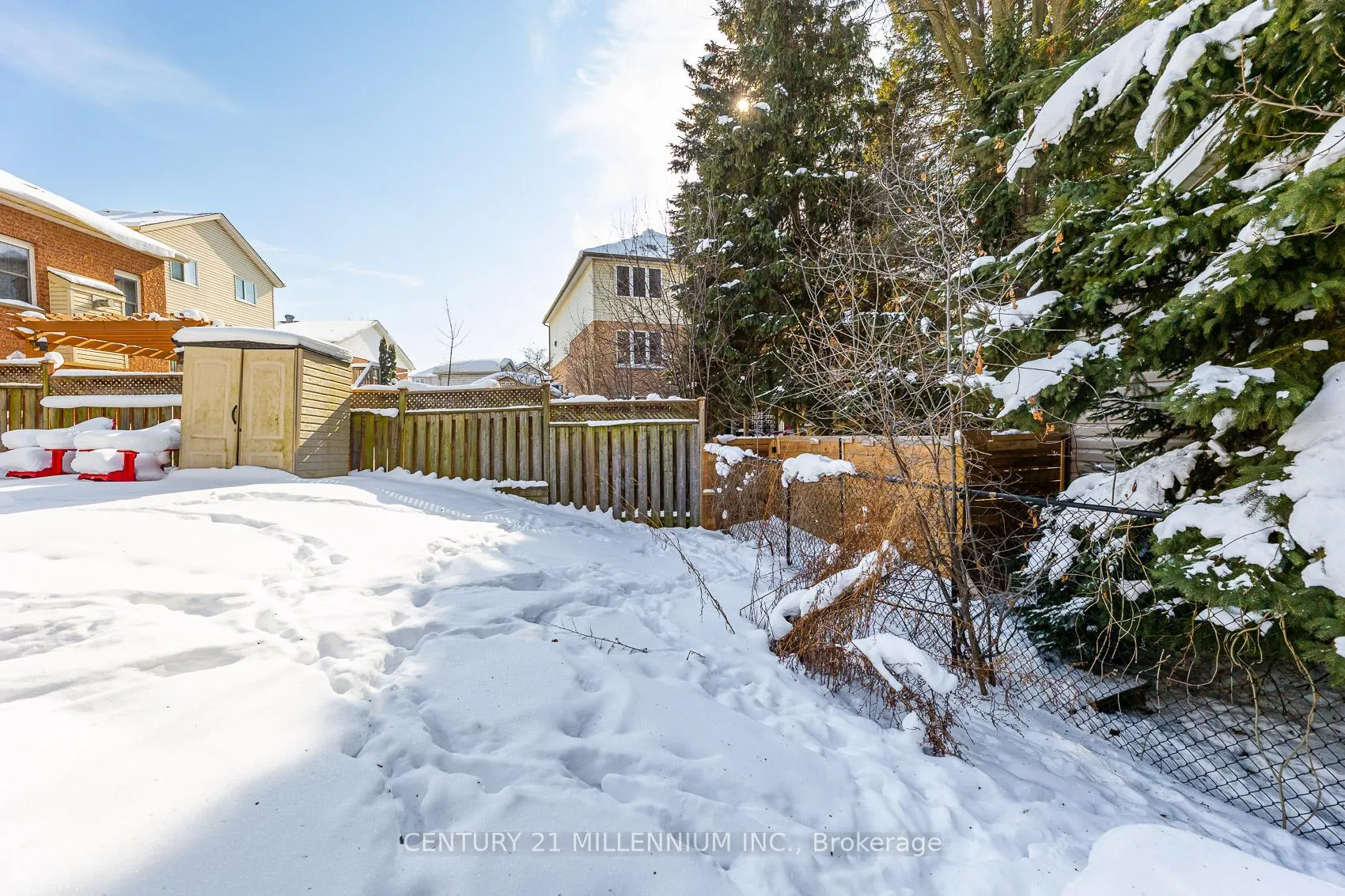 Photo 42 of 82 Orchid Crescent, Kitchener — HOMEH