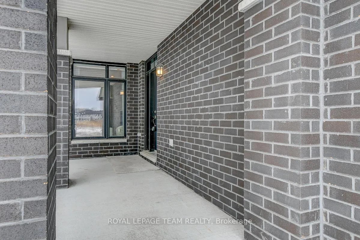 Photo 2 of 749 Brian Good Avenue, Ottawa, Riverside South/Gloucester Glen — HOMEH