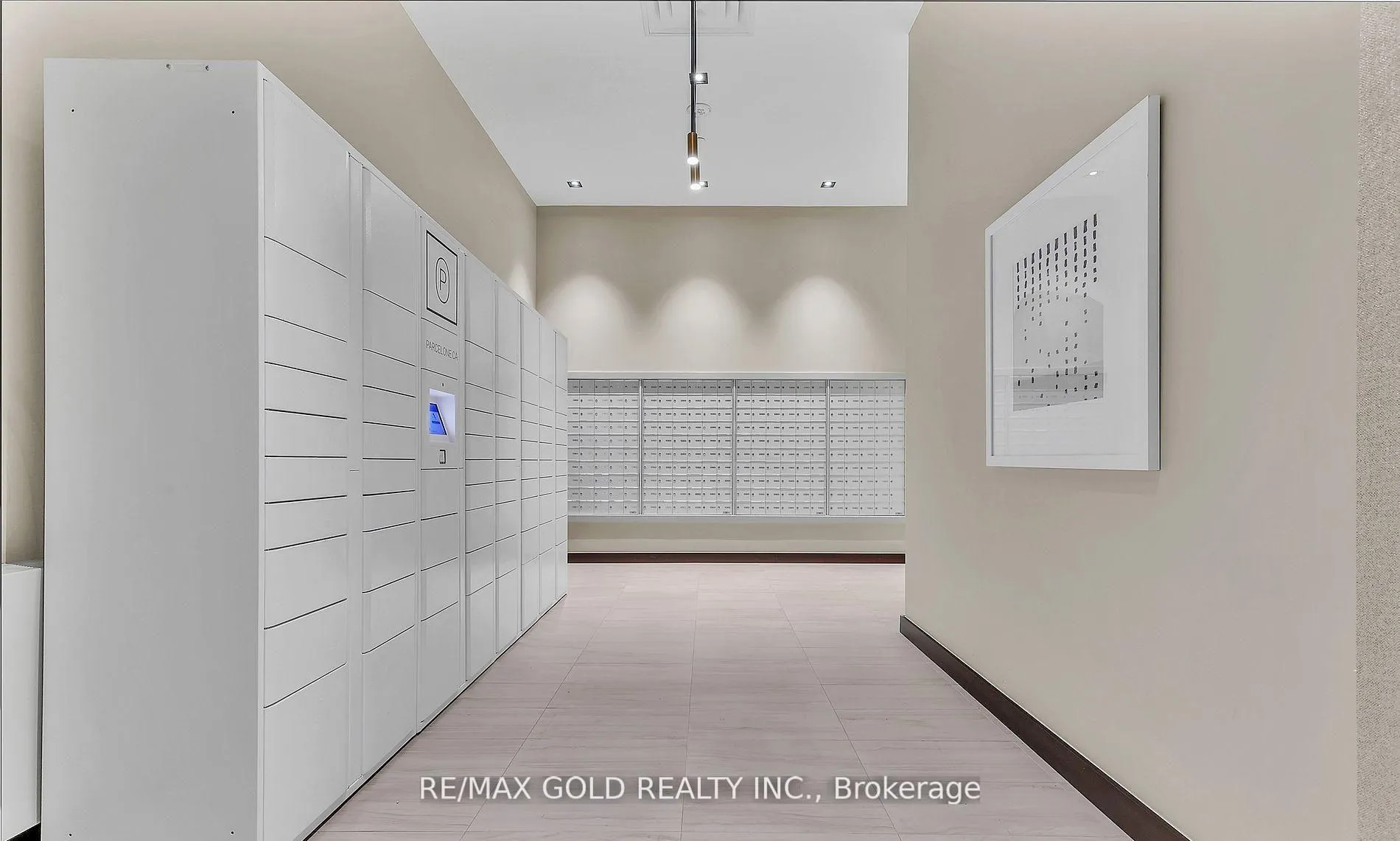 Photo 6 of Unit 1116, 60 Honeycrisp Crescent, Vaughan, Vaughan Corporate Centre — HOMEH