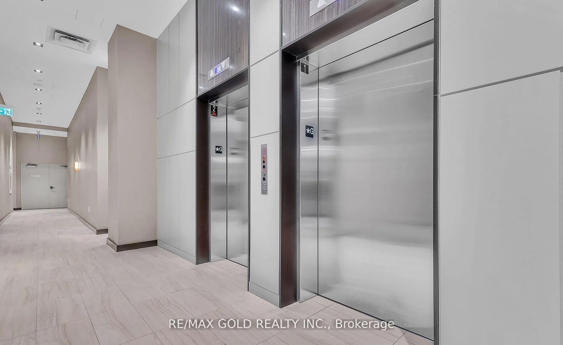 Photo 8 of Unit 1116, 60 Honeycrisp Crescent, Vaughan, Vaughan Corporate Centre — HOMEH