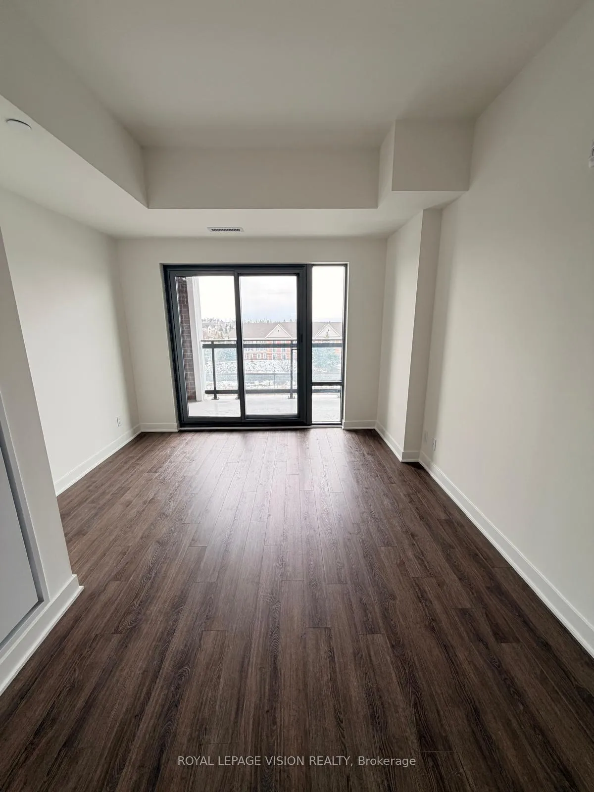 Photo 4 of Unit 503, 51 Clarington Boulevard, Clarington, Bowmanville — HOMEH