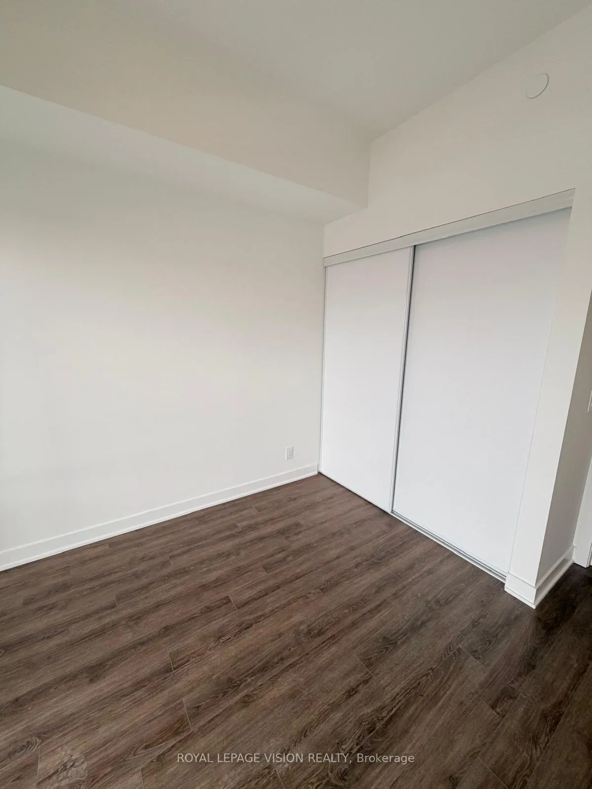 Photo 5 of Unit 503, 51 Clarington Boulevard, Clarington, Bowmanville — HOMEH
