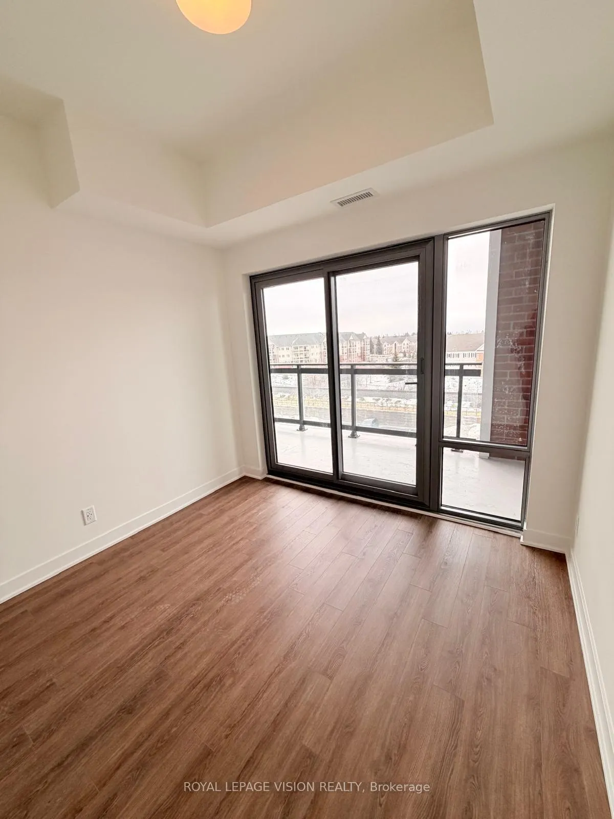 Photo 15 of Unit 503, 51 Clarington Boulevard, Clarington, Bowmanville — HOMEH