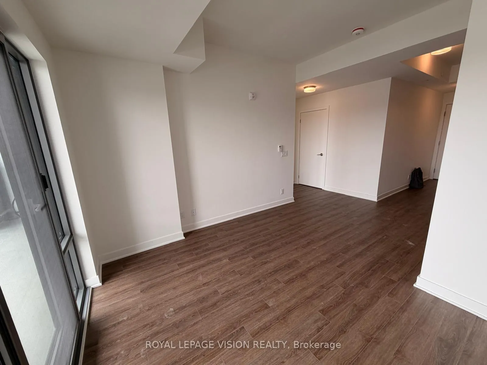 Photo 34 of Unit 503, 51 Clarington Boulevard, Clarington, Bowmanville — HOMEH