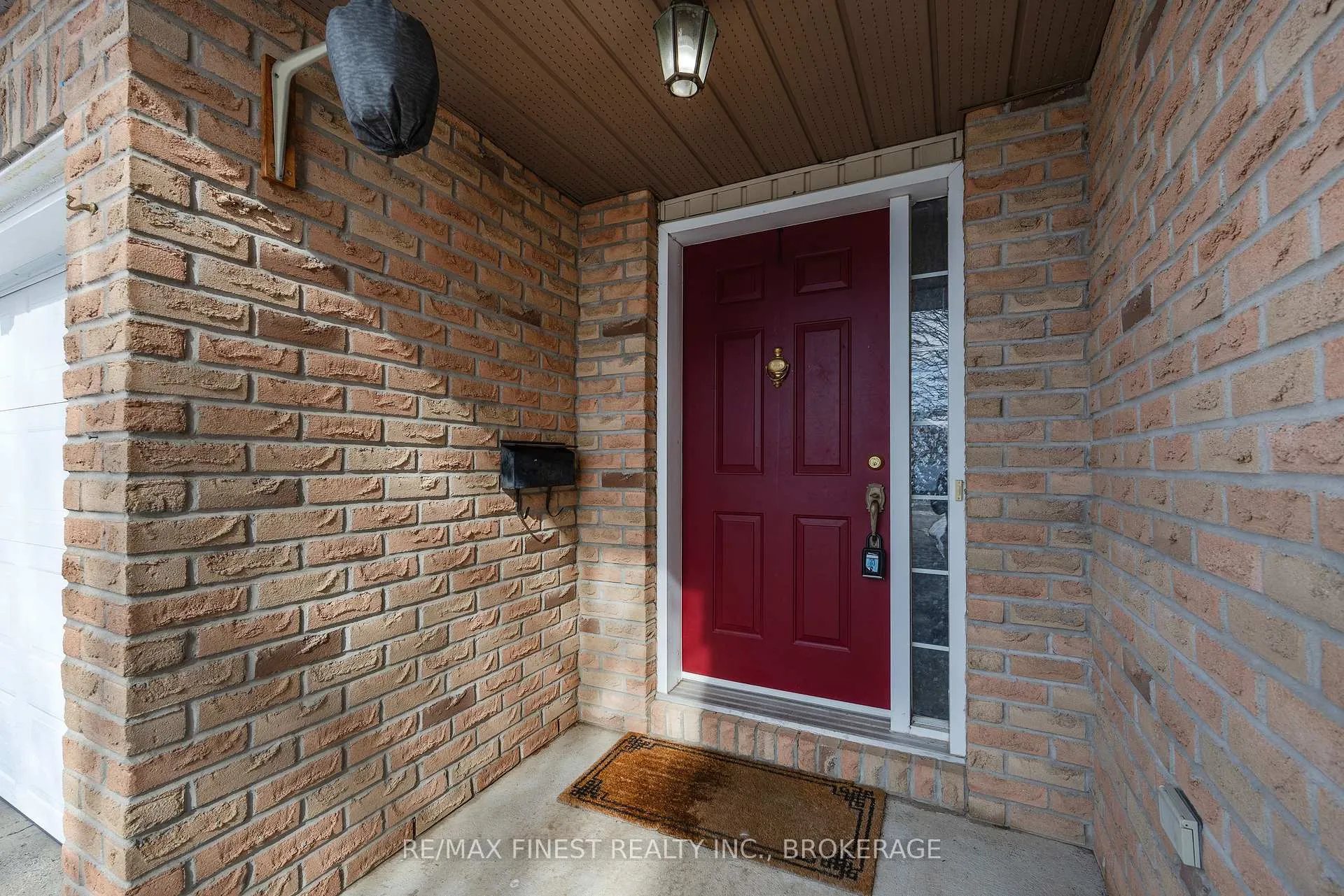 Photo 5 of 1273 Acadia Drive, Kingston, City Southwest — HOMEH