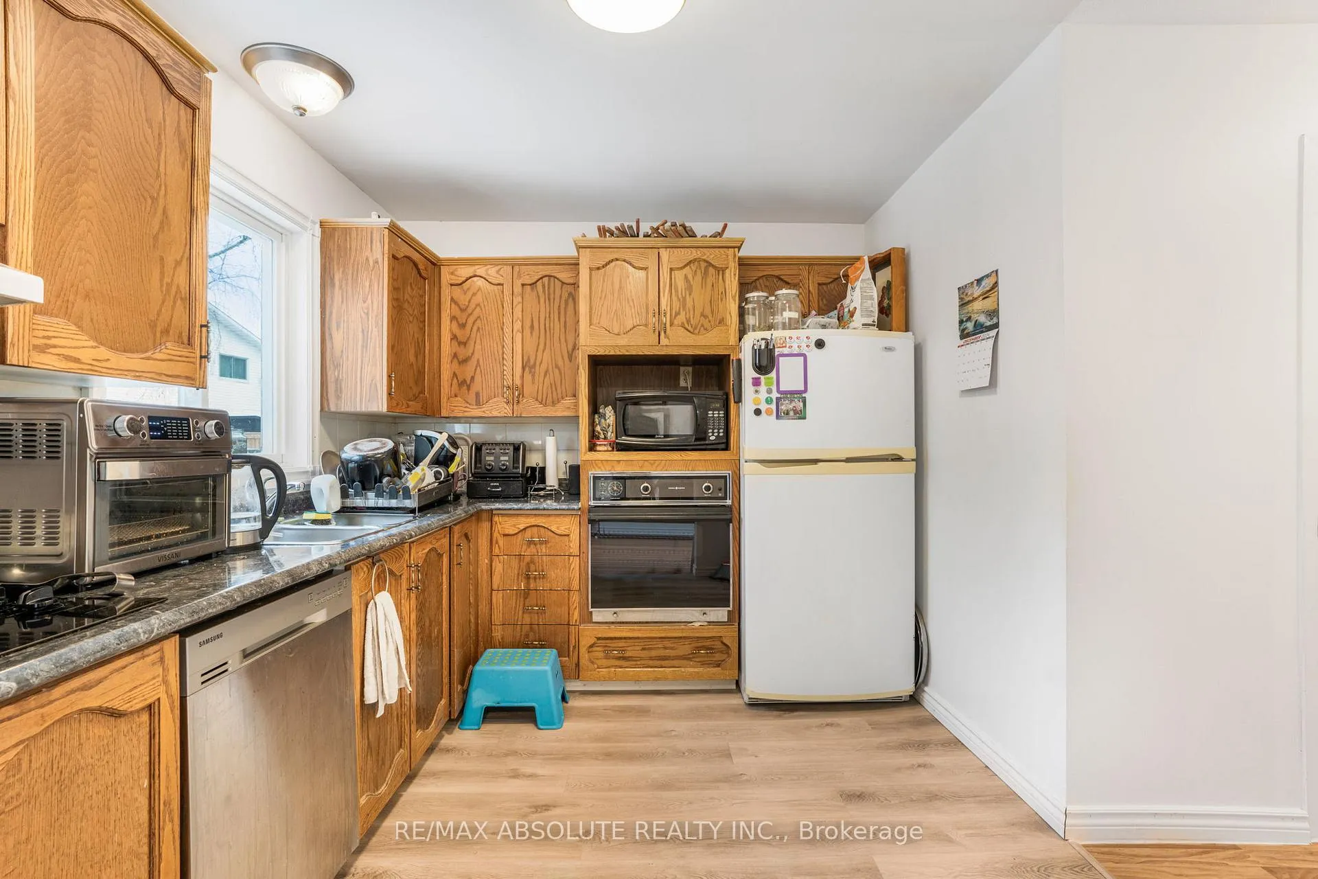 Photo 6 of 677 Mathieu Way, Ottawa, Fallingbrook/Pineridge — HOMEH