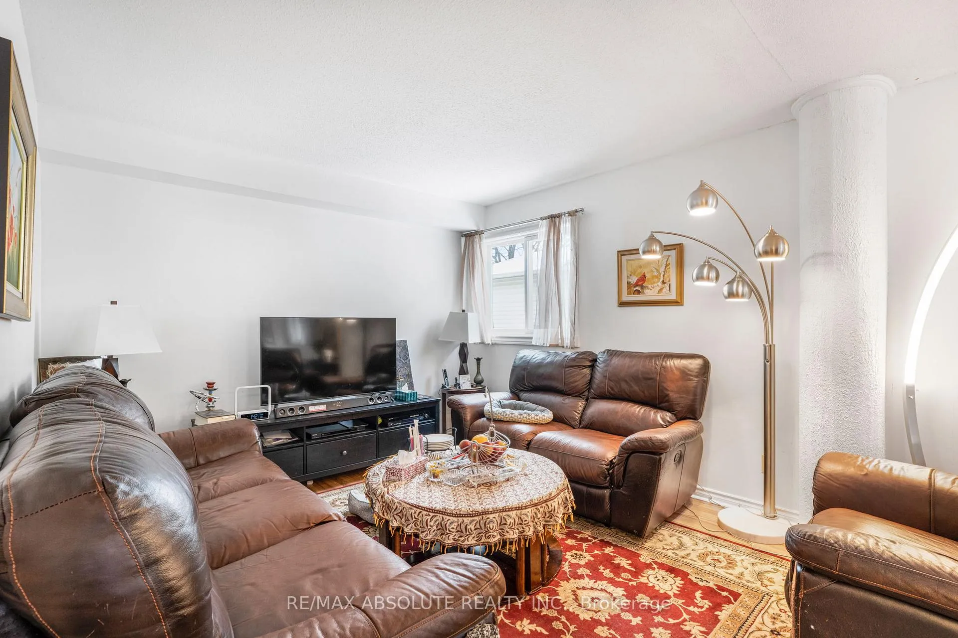 Photo 10 of 677 Mathieu Way, Ottawa, Fallingbrook/Pineridge — HOMEH