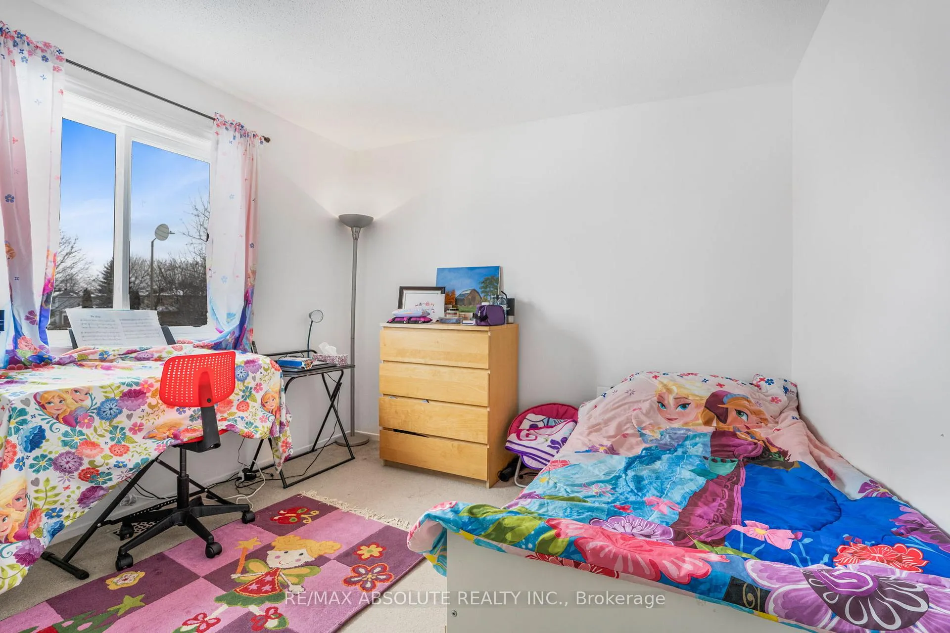 Photo 16 of 677 Mathieu Way, Ottawa, Fallingbrook/Pineridge — HOMEH