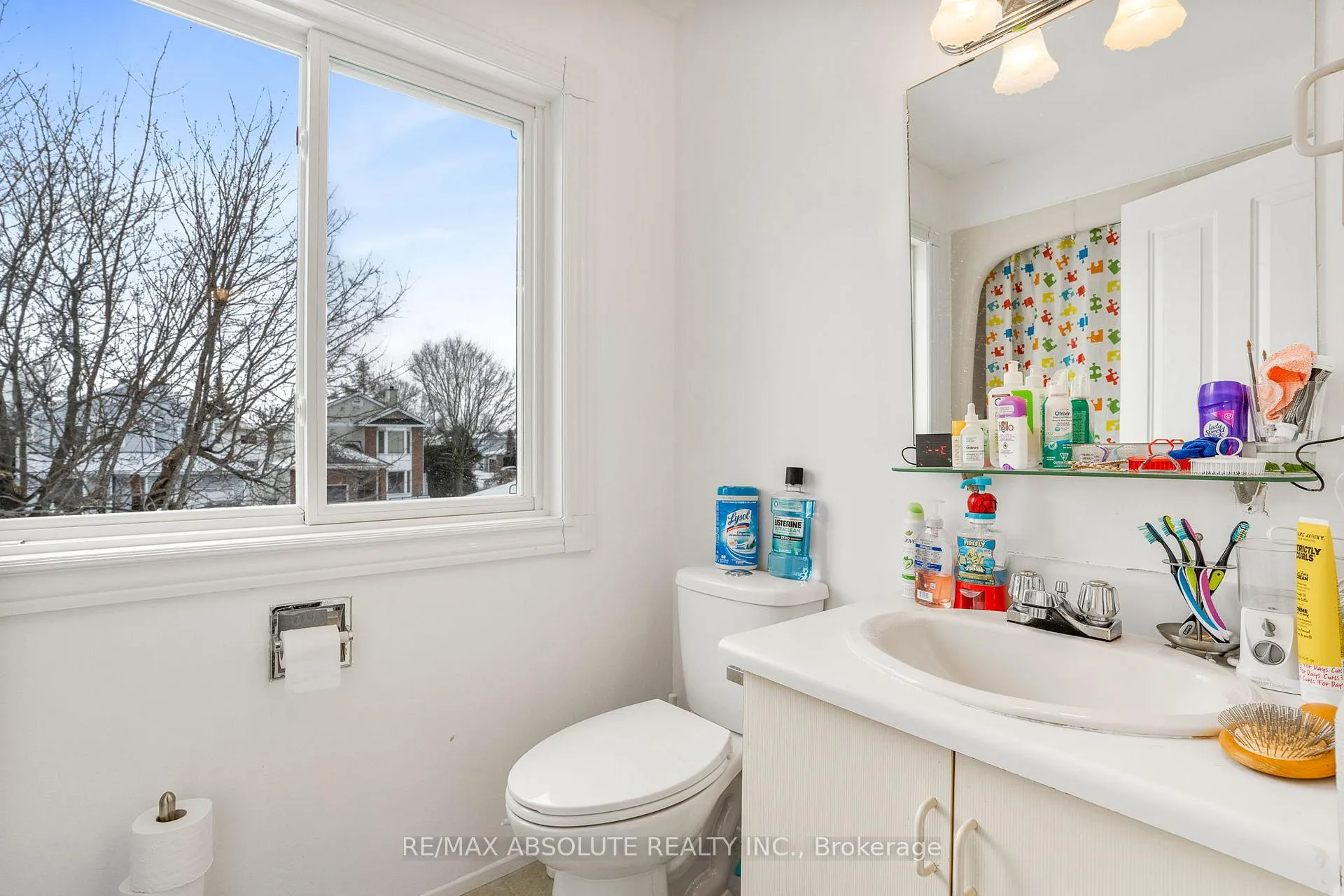 Photo 17 of 677 Mathieu Way, Ottawa, Fallingbrook/Pineridge — HOMEH