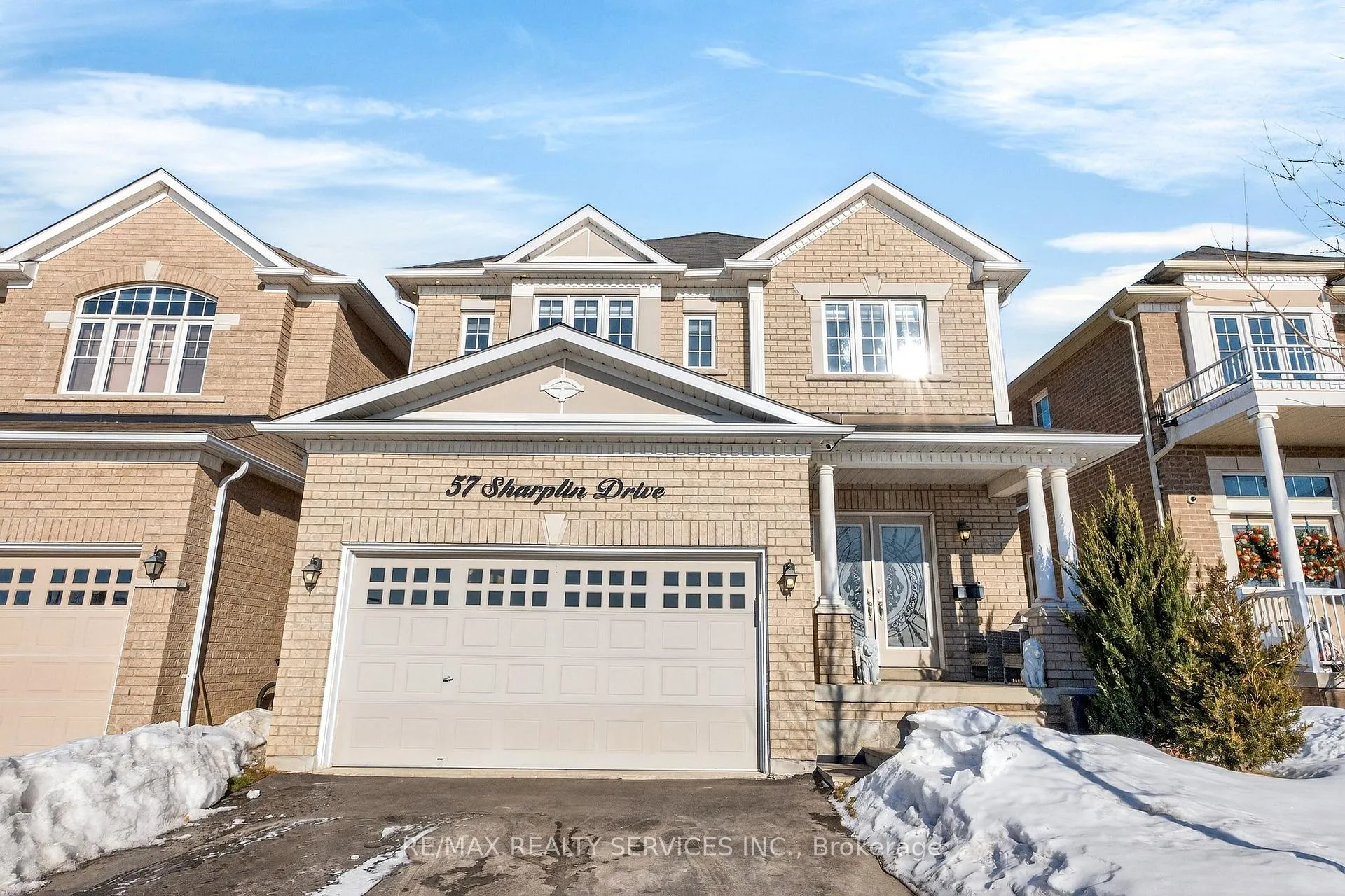 Photo 1 of 57 Sharplin Drive, Ajax, South East — HOMEH