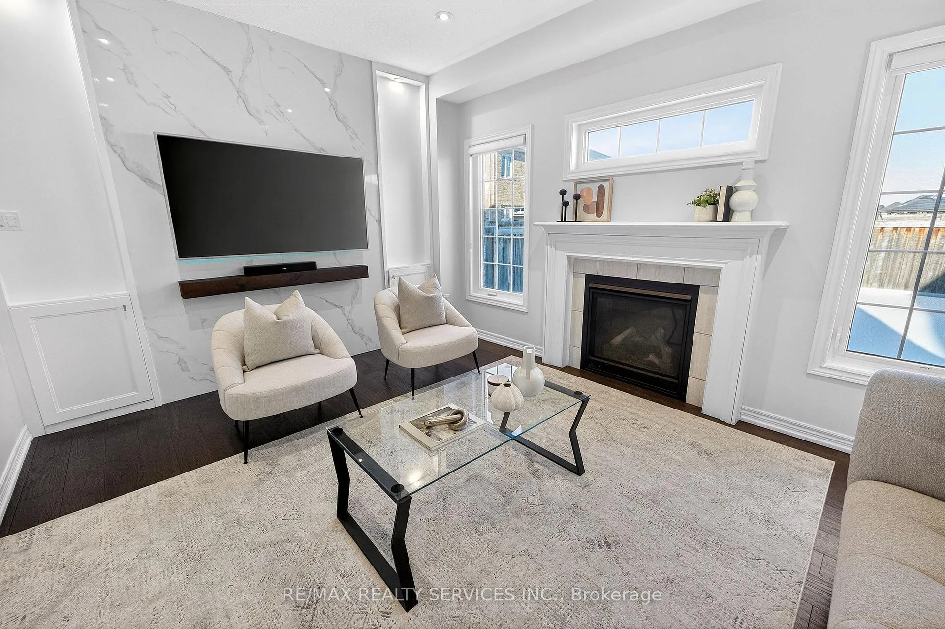 Photo 15 of 57 Sharplin Drive, Ajax, South East — HOMEH