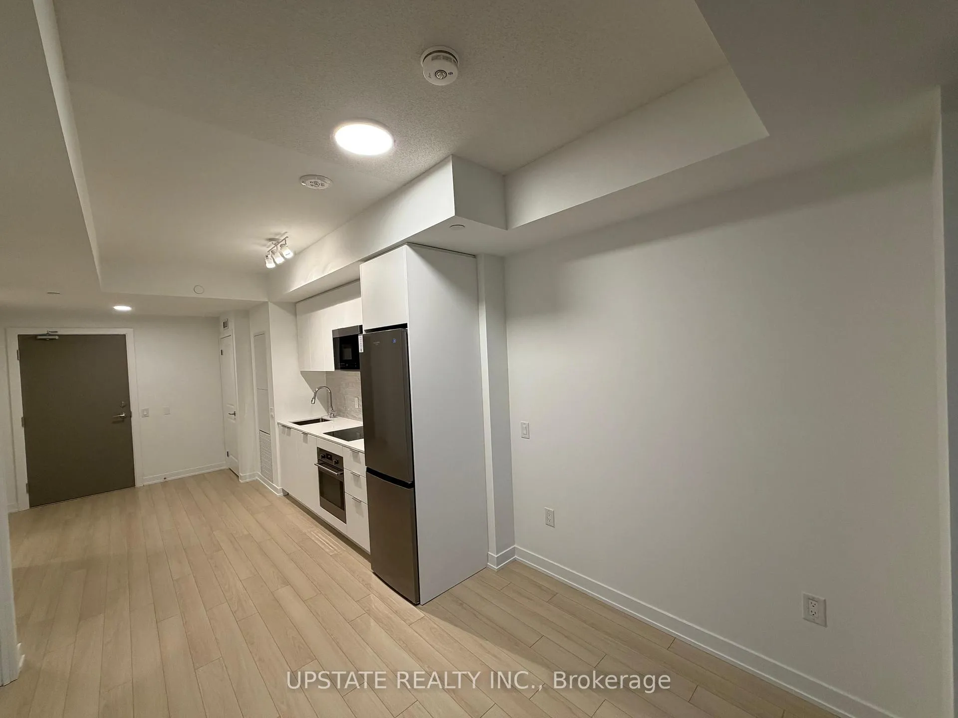 Photo 3 of Unit 1319, 15 Skyridge Drive, Brampton, Bram East — HOMEH