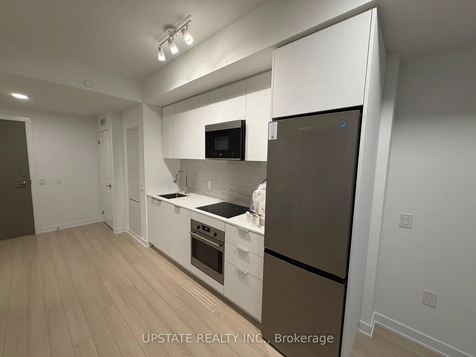 Photo 8 of Unit 1319, 15 Skyridge Drive, Brampton, Bram East — HOMEH