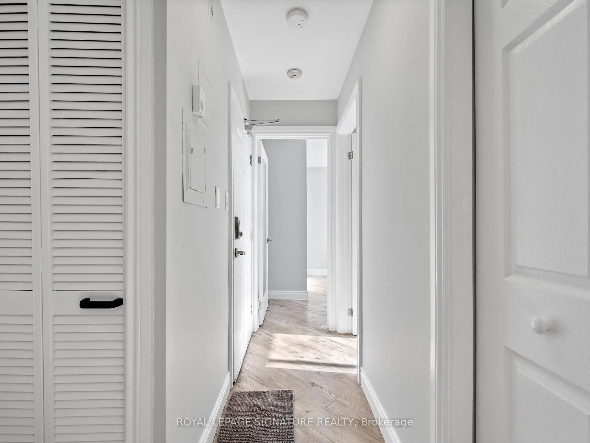Photo 6 of Unit 312, 28 Victoria Avenue N, Hamilton, Beasley — HOMEH