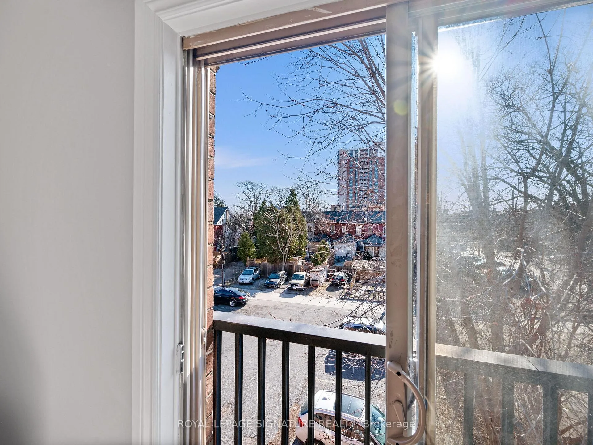 Photo 12 of Unit 312, 28 Victoria Avenue N, Hamilton, Beasley — HOMEH