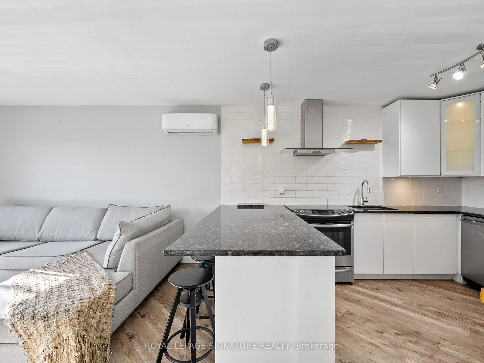 Photo 18 of Unit 312, 28 Victoria Avenue N, Hamilton, Beasley — HOMEH