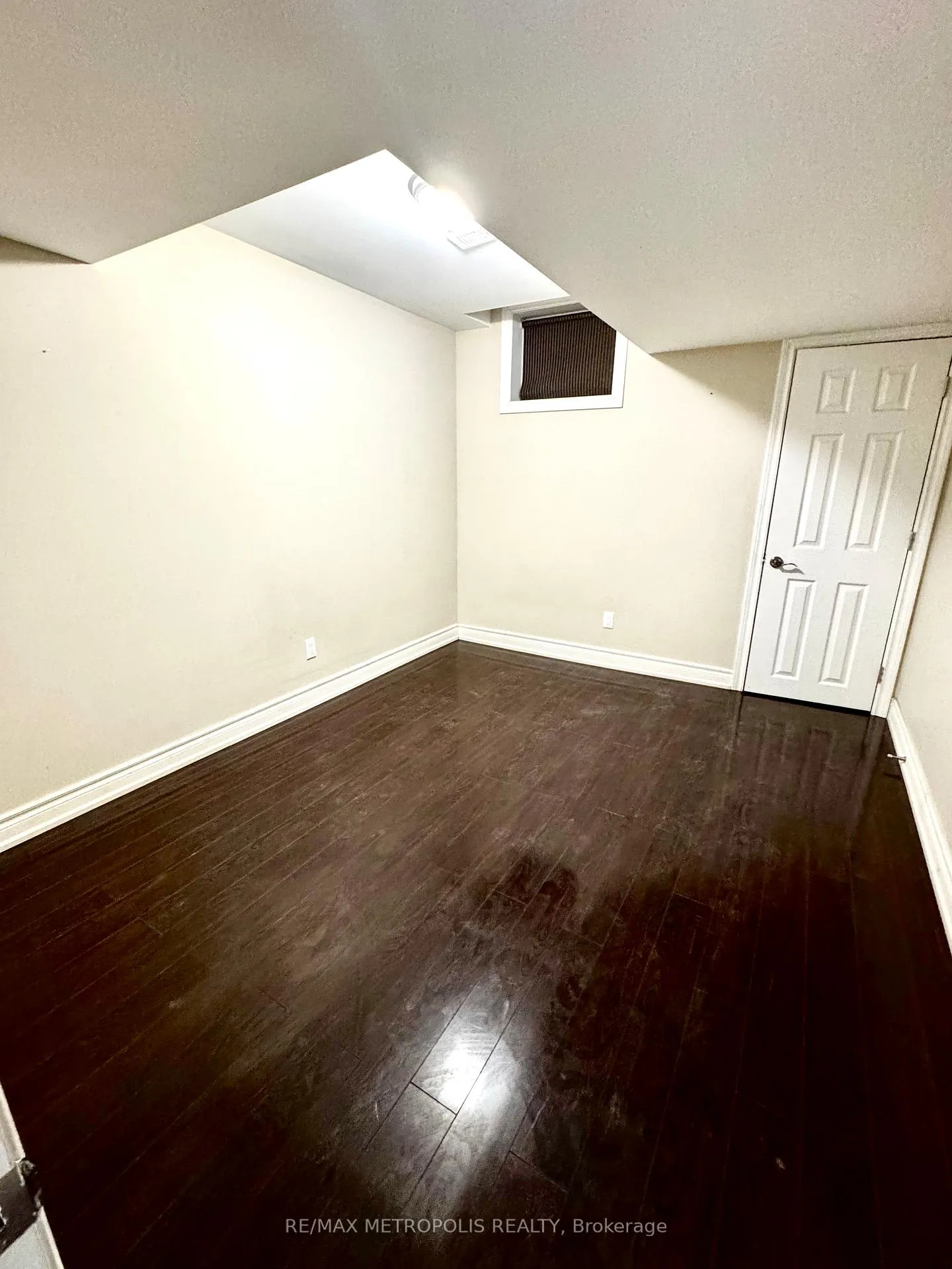 Photo 9 of Unit Bsmt, 11 Wynview Street, Brampton, Bram East — HOMEH